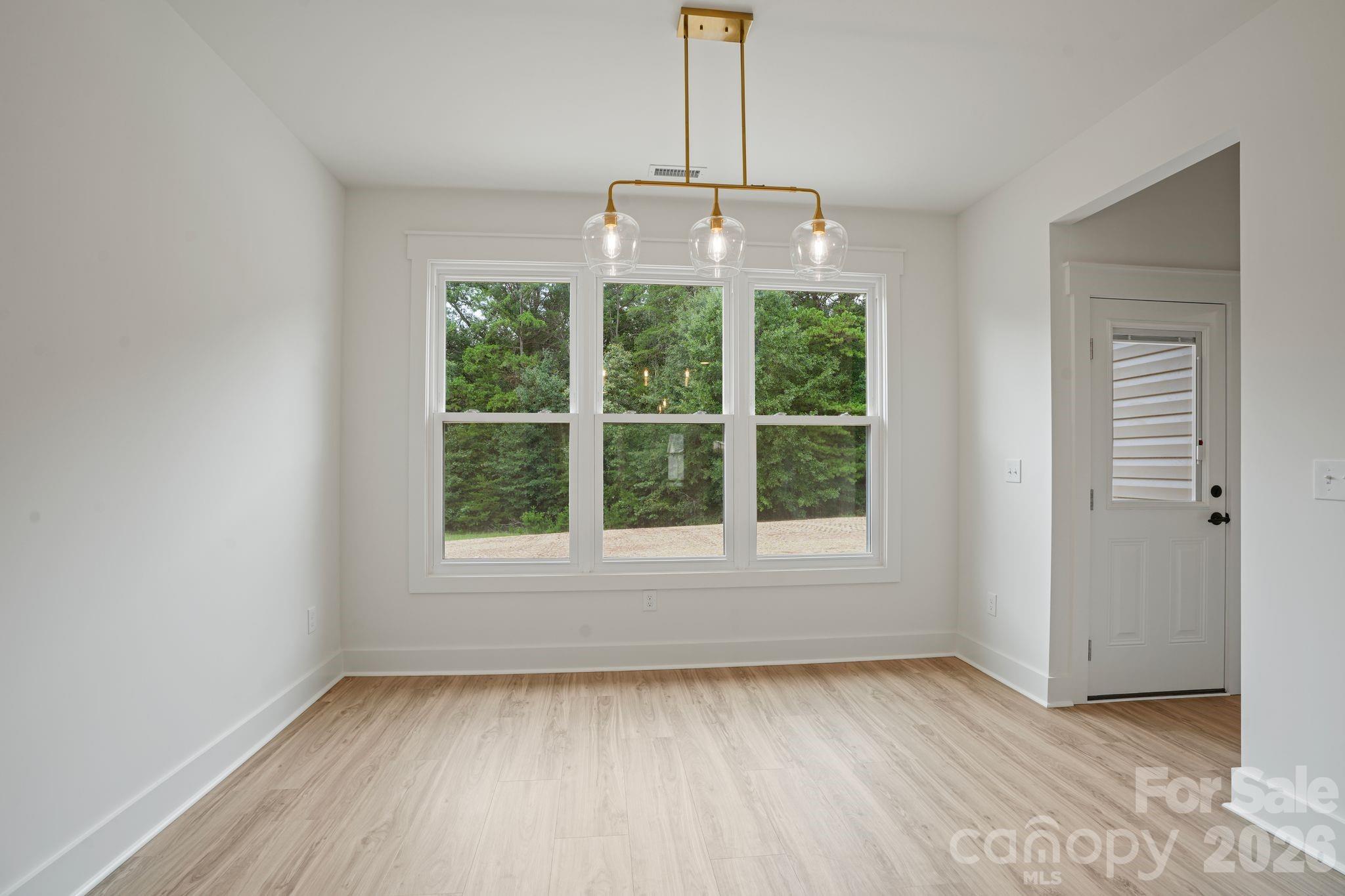 708 Meadowood Street Property Photo 24