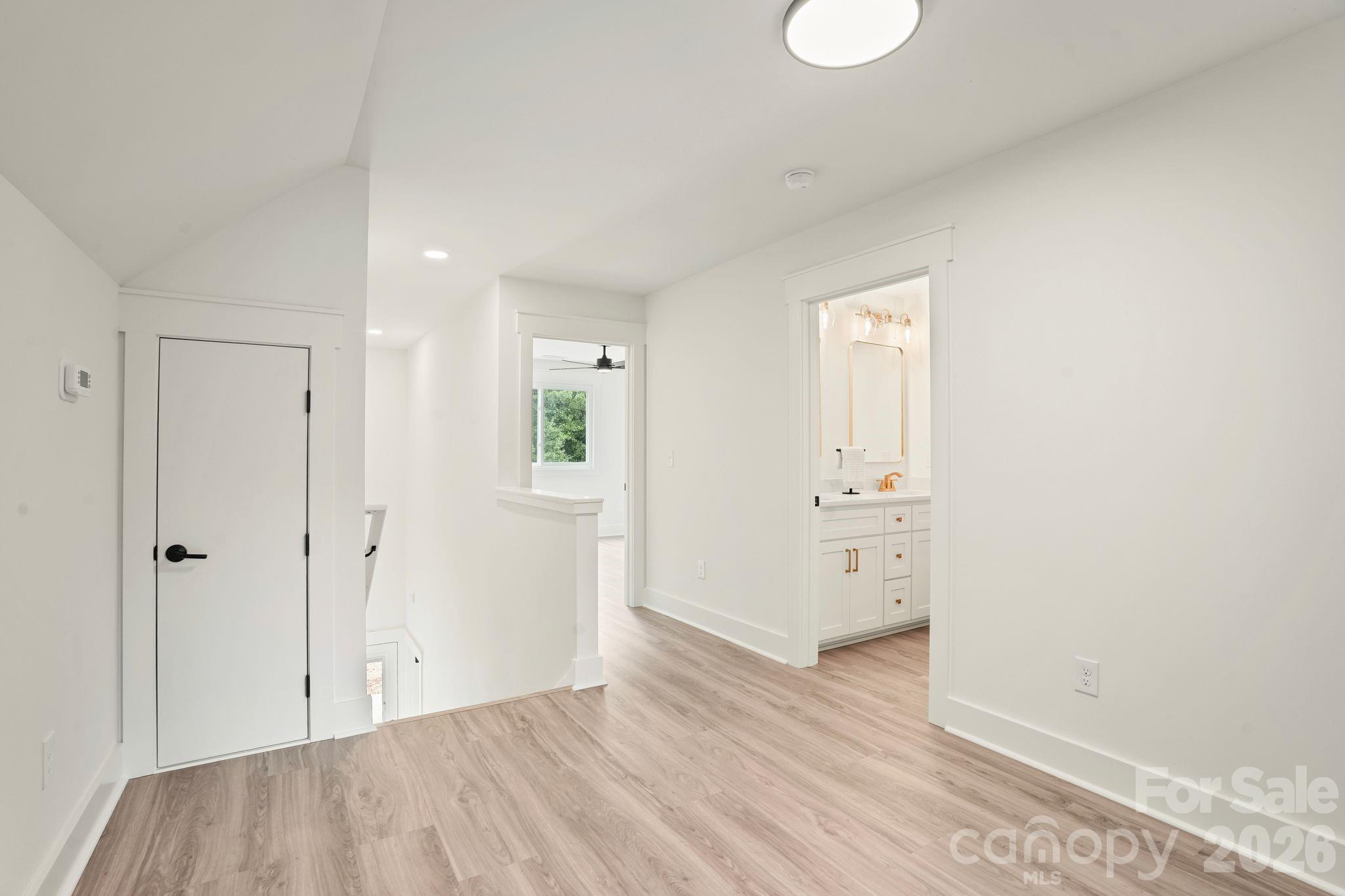 708 Meadowood Street Property Photo 37