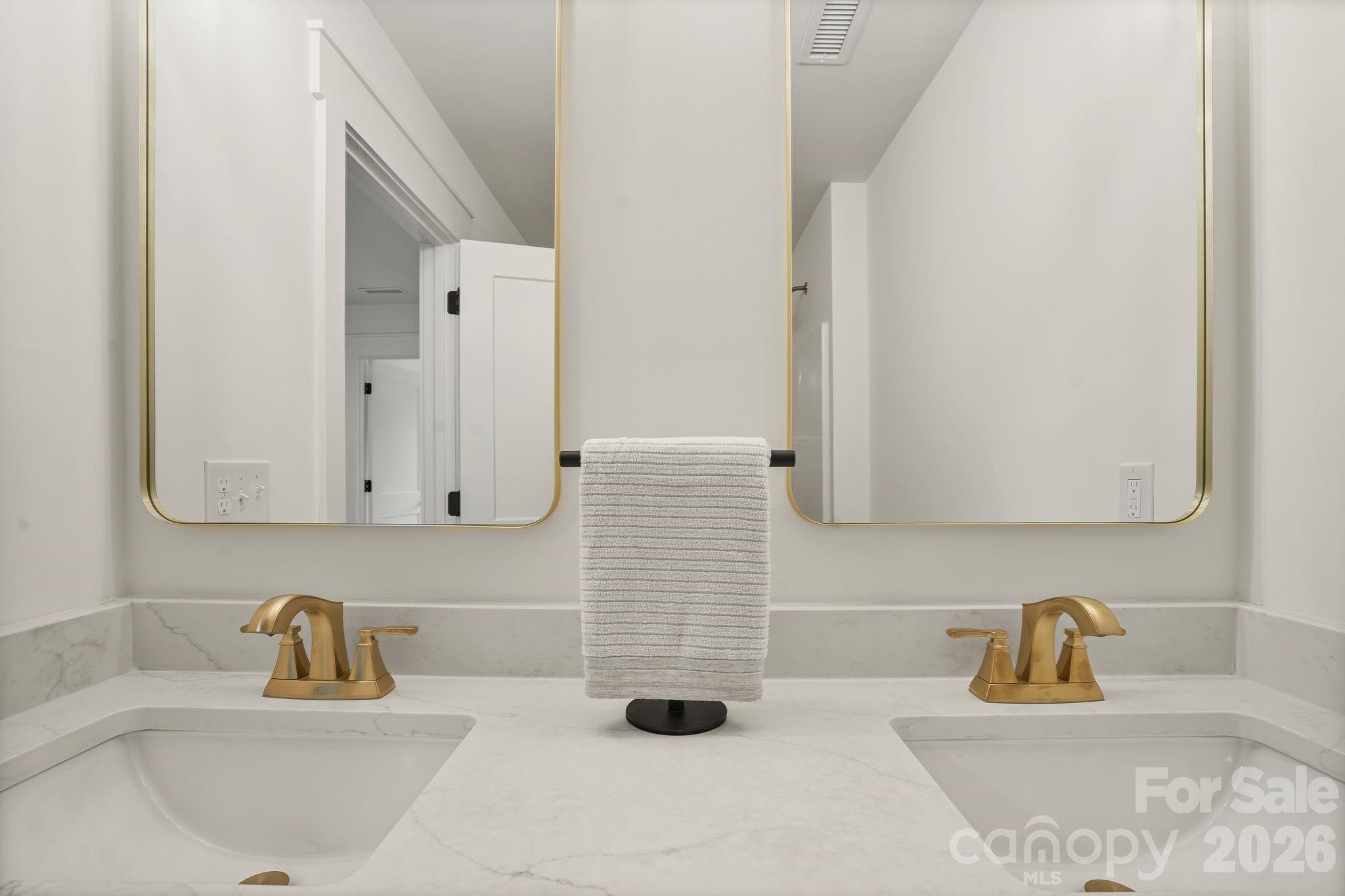708 Meadowood Street Property Photo 41