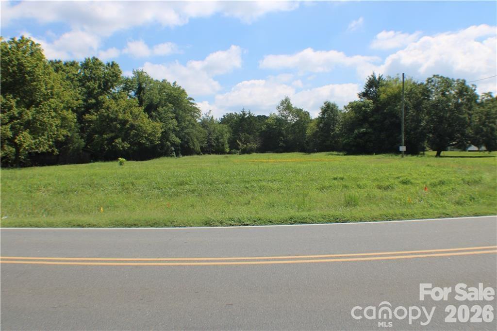 512 Pilot Knob Road Property Photo 6
