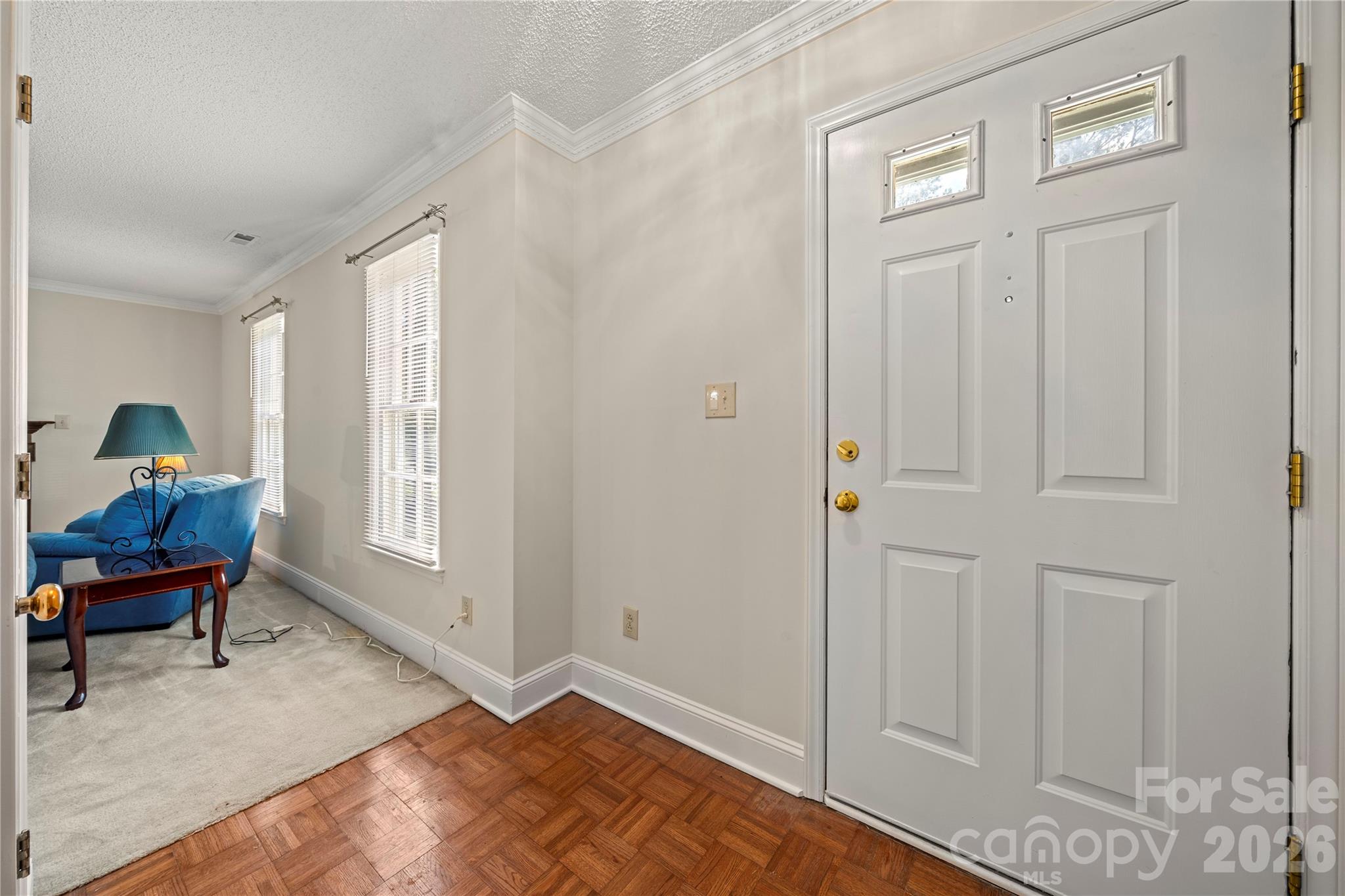 2708 Kirkholm Drive Property Photo 4