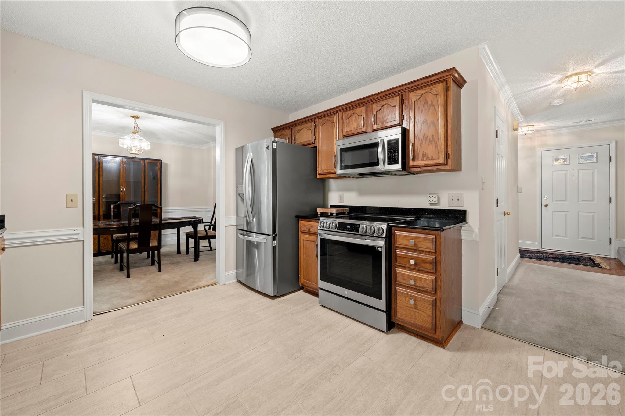 2708 Kirkholm Drive Property Photo 11