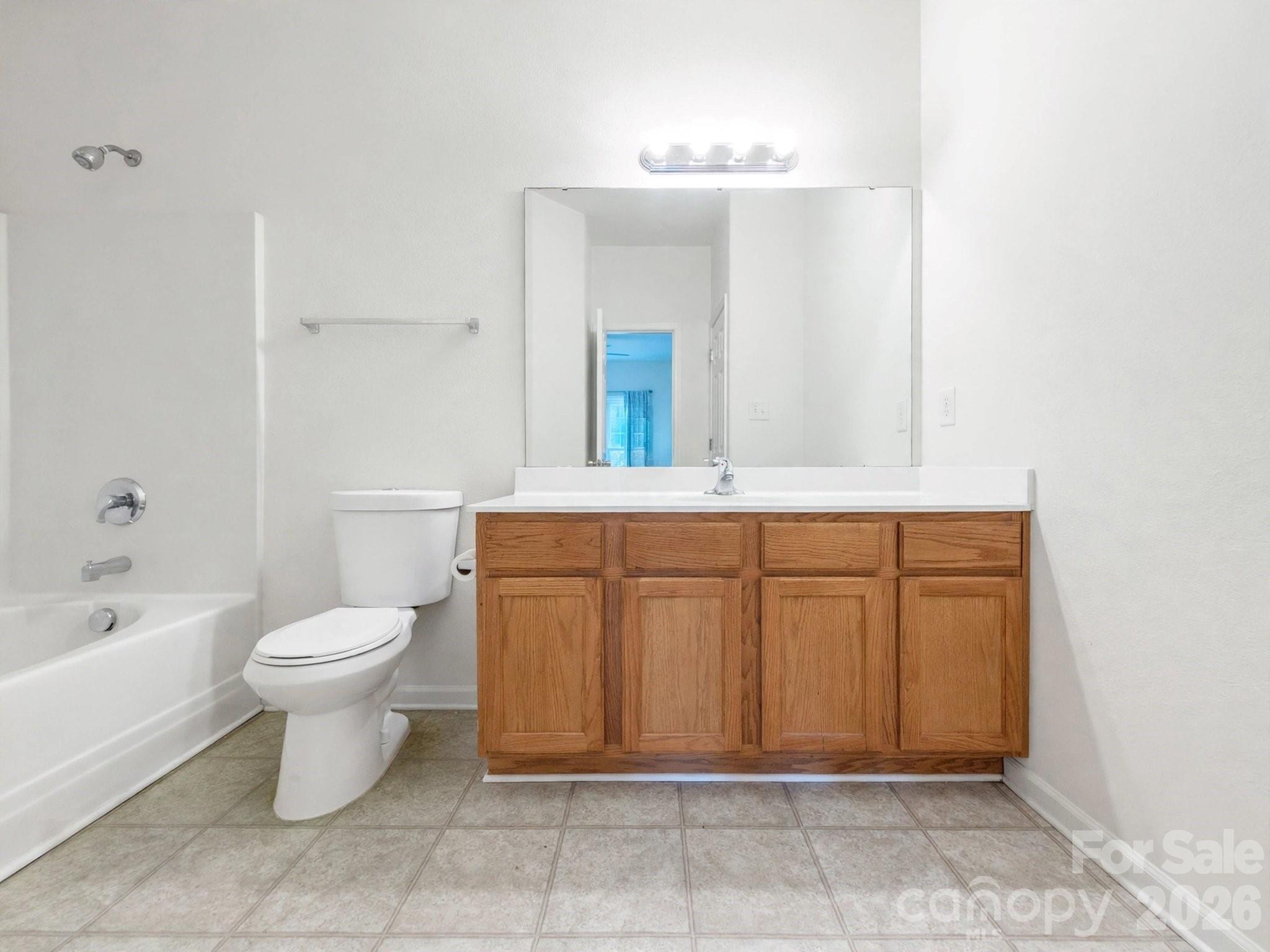 4313 Eaves Lane Property Photo 23