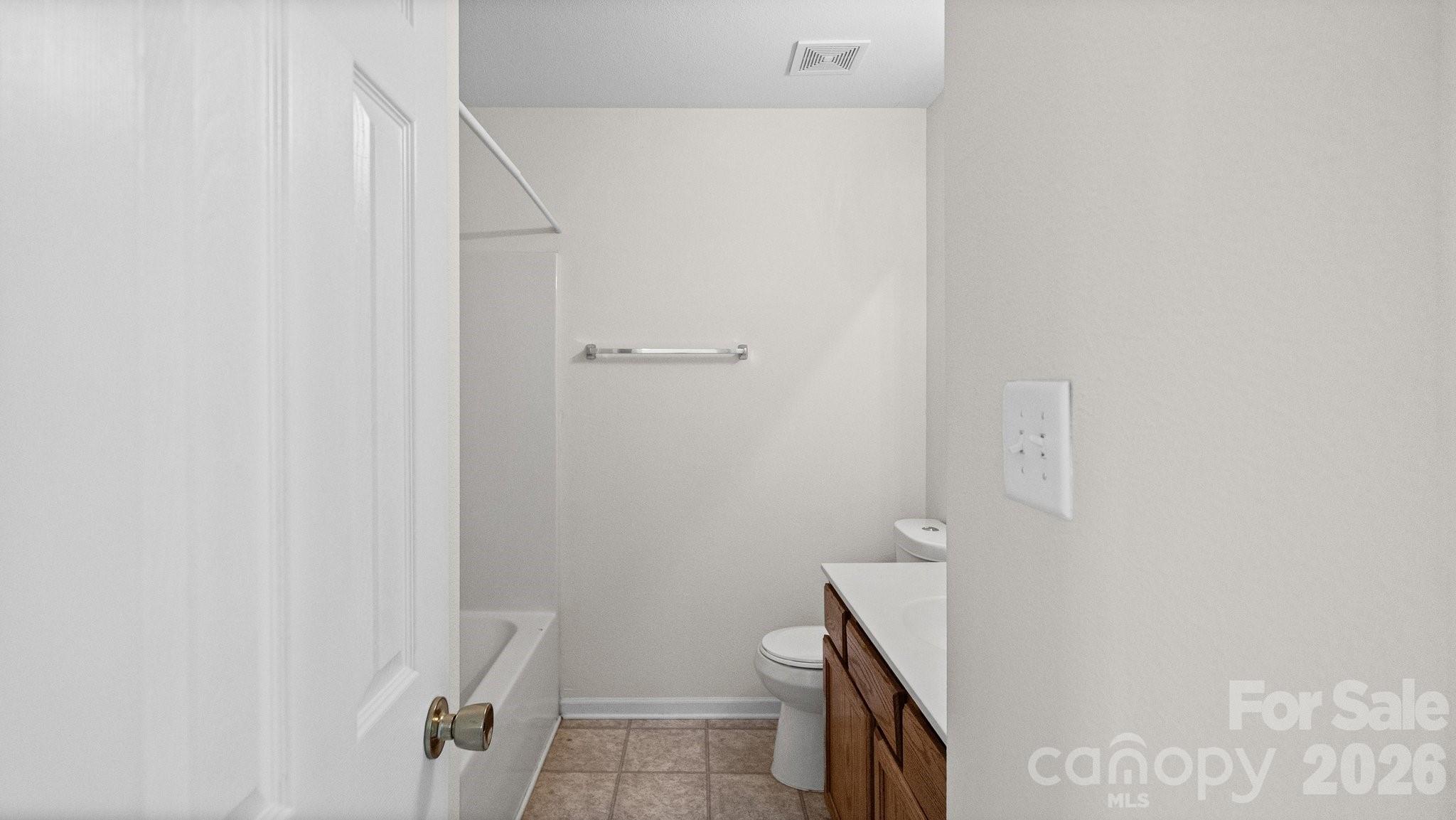 4313 Eaves Lane Property Photo 32