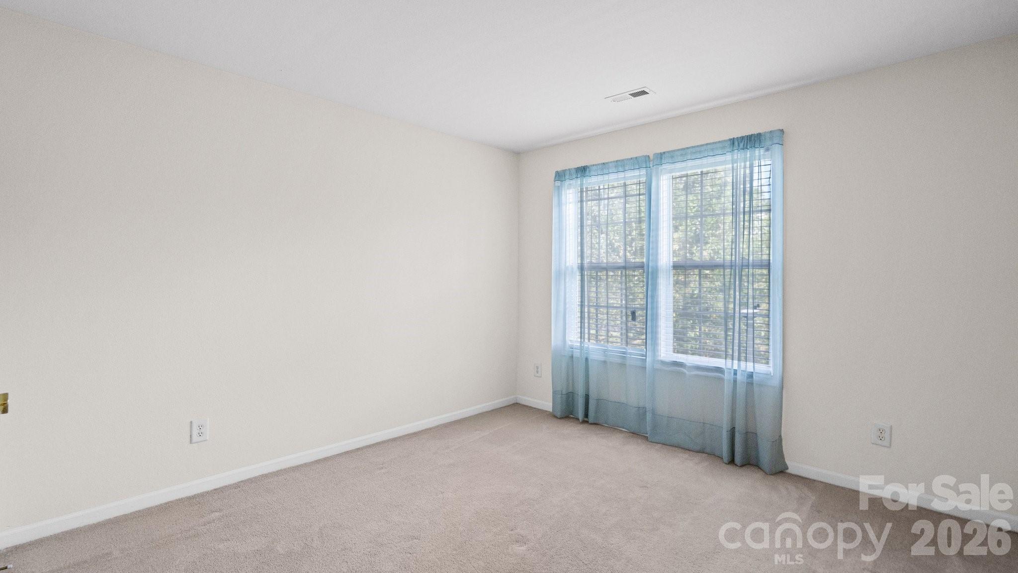 4313 Eaves Lane Property Photo 34