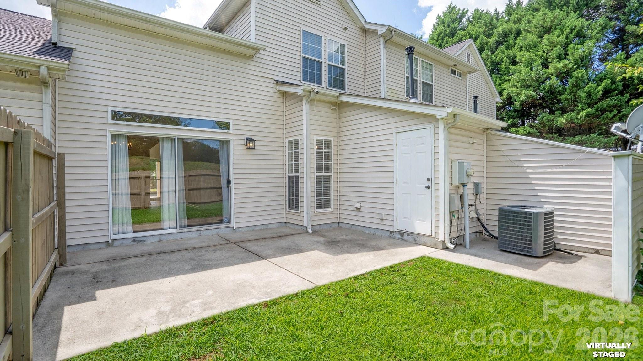 4313 Eaves Lane Property Photo 36