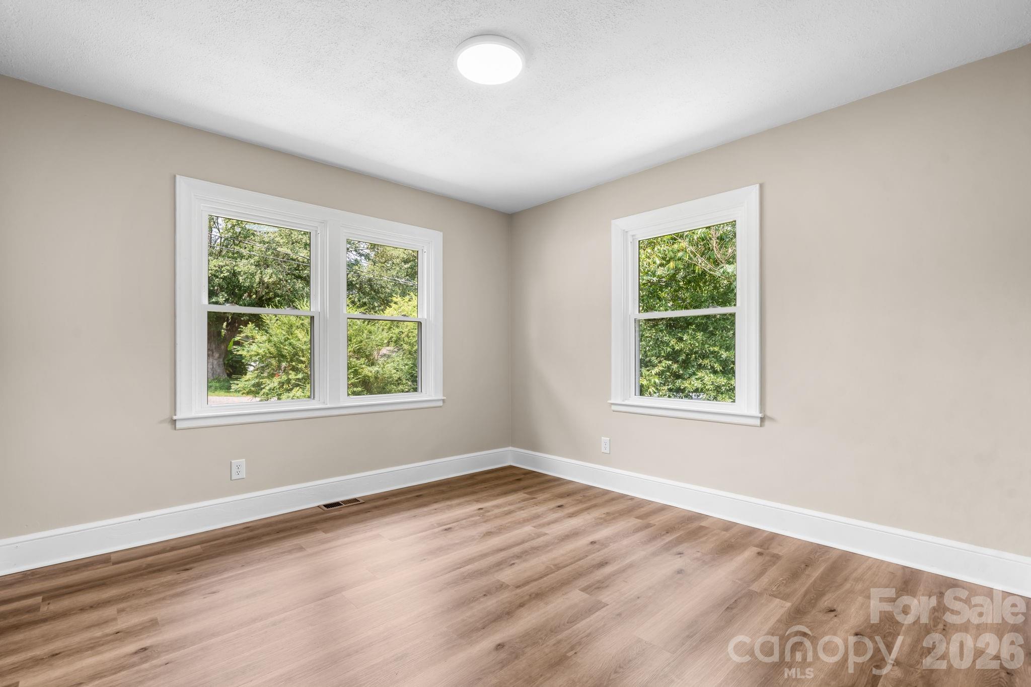 2266 9th Avenue Drive Property Photo 19