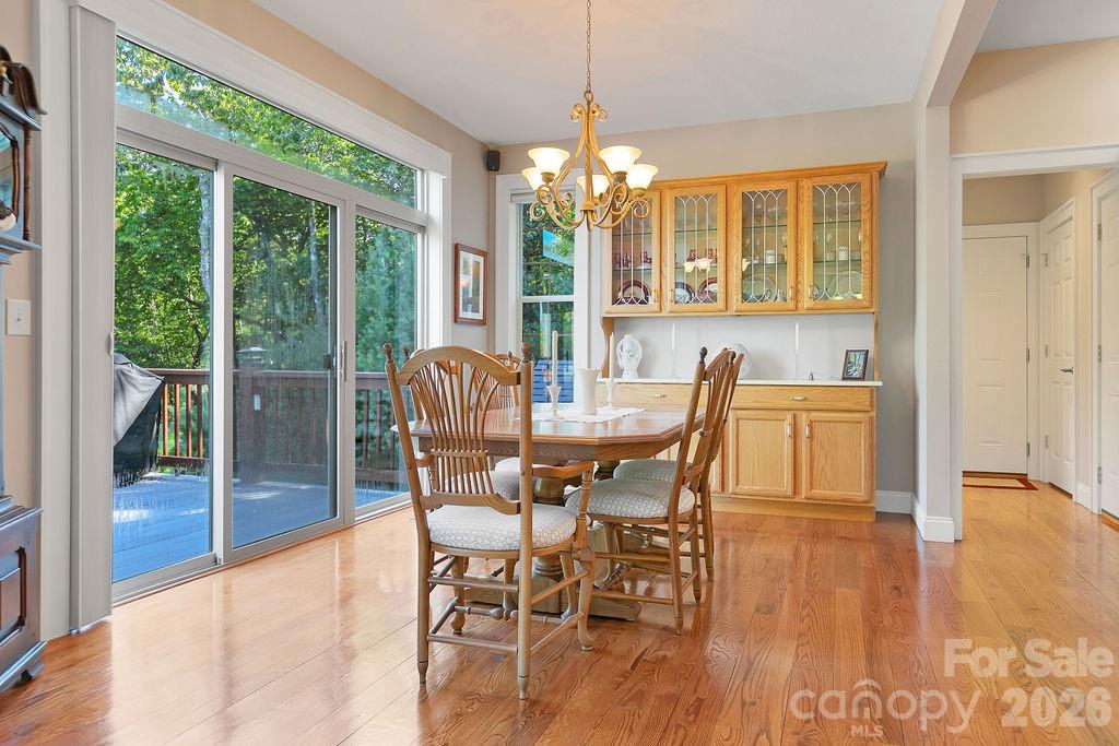 1228 Ugugu Drive Property Photo 18