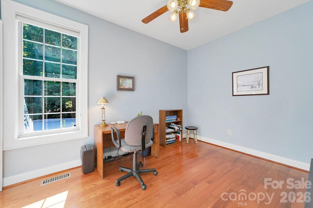 1228 Ugugu Drive Property Photo 23