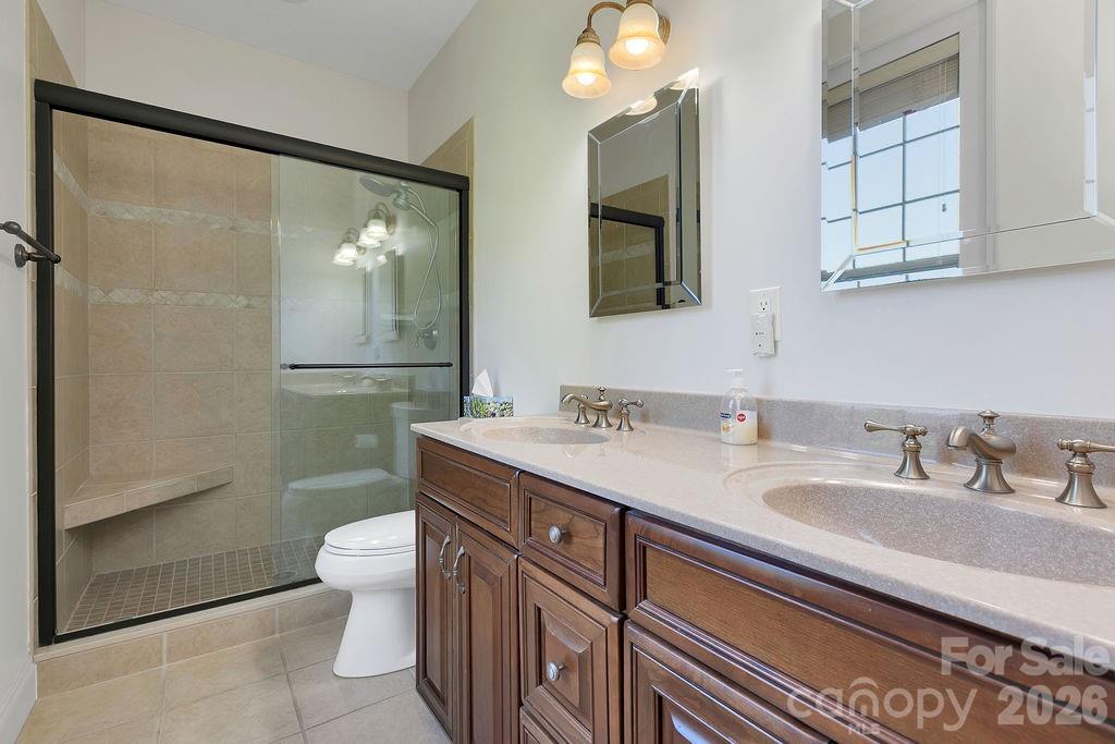 1228 Ugugu Drive Property Photo 29