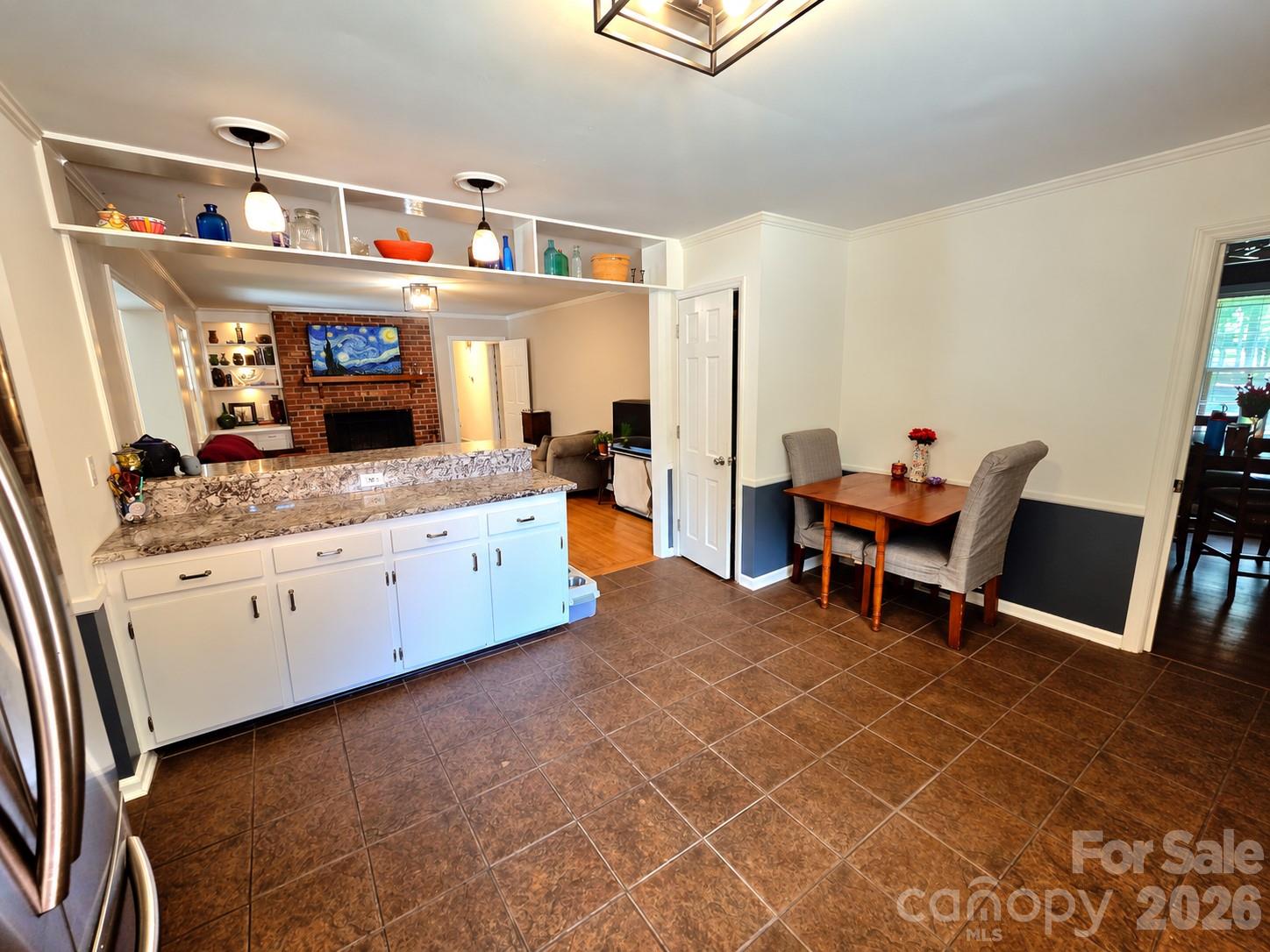 6123 Page Court Property Photo 10