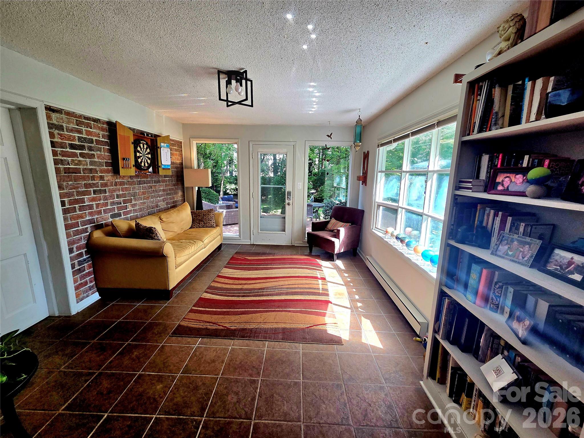 6123 Page Court Property Photo 16