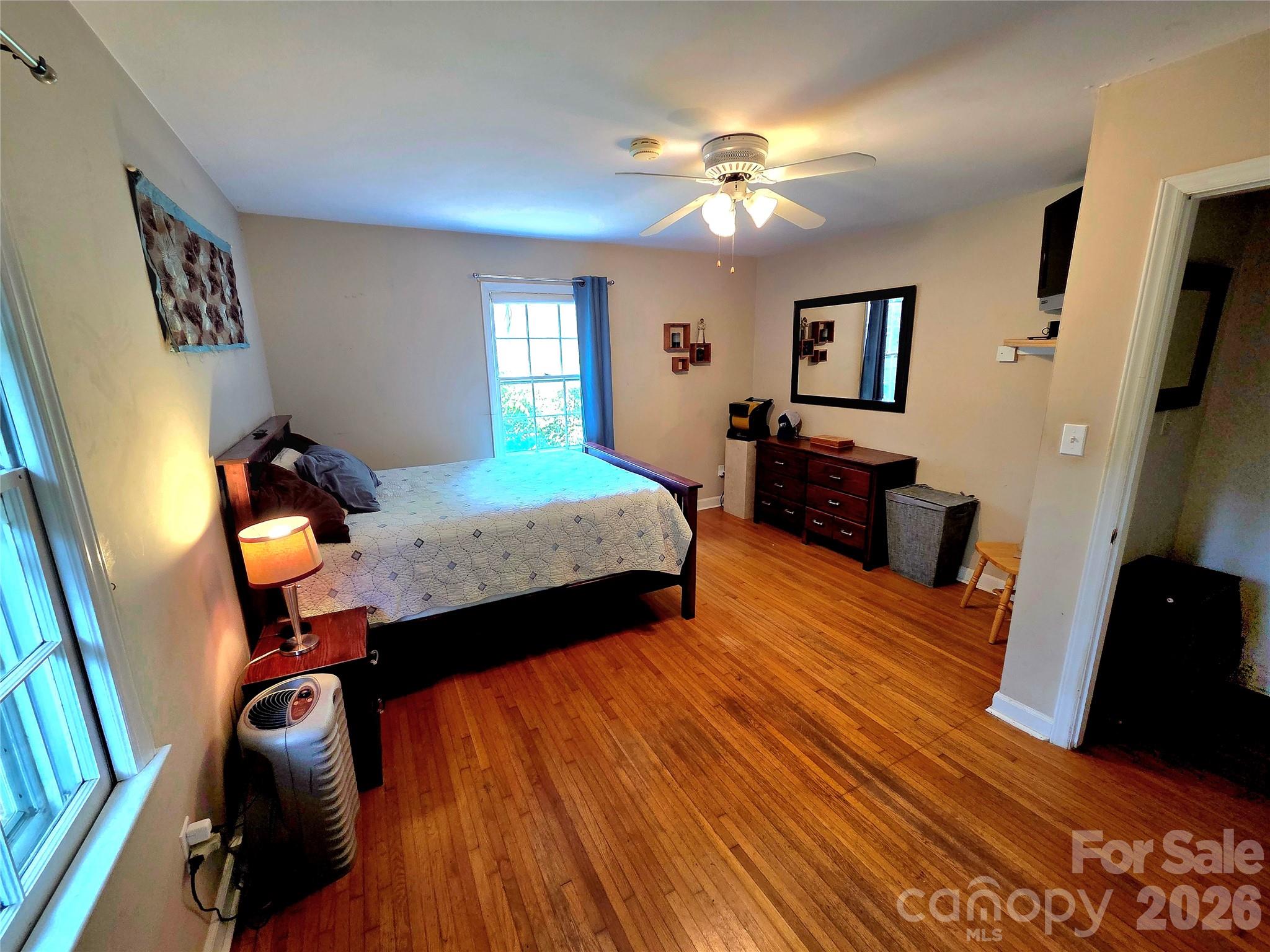 6123 Page Court Property Photo 28
