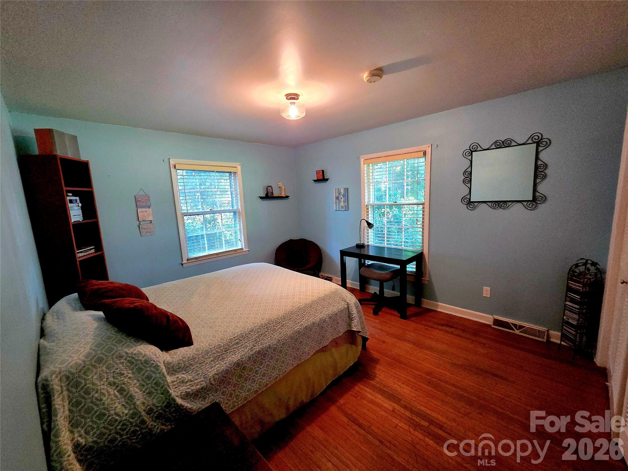 6123 Page Court Property Photo 34
