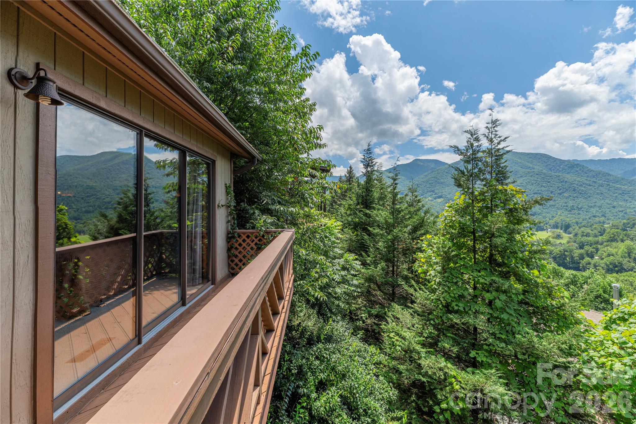 73 Mountain Breeze Drive Property Photo 1