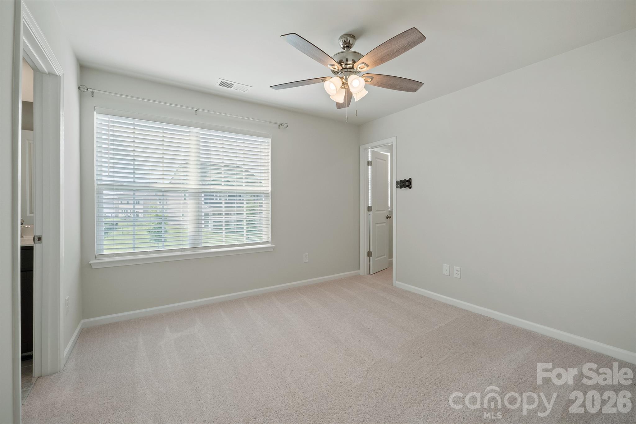 111 Lambeth Loop Property Photo 29