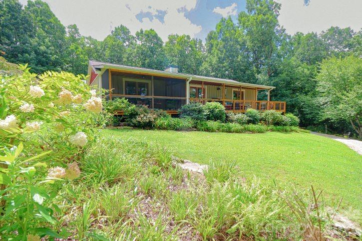 141 Owl Haven Lane Property Photo 3