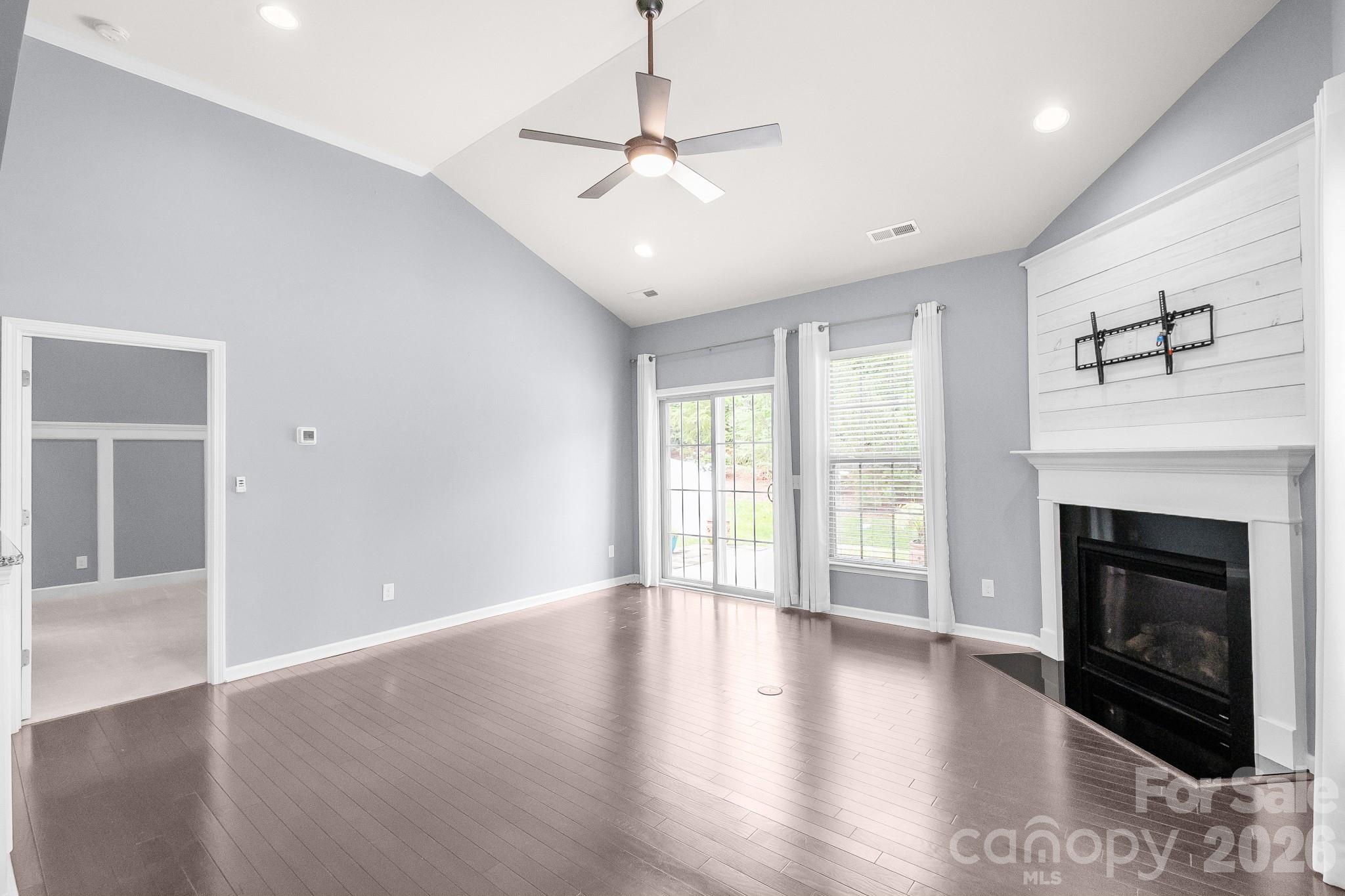 3179 Hartson Pointe Drive Property Photo 17
