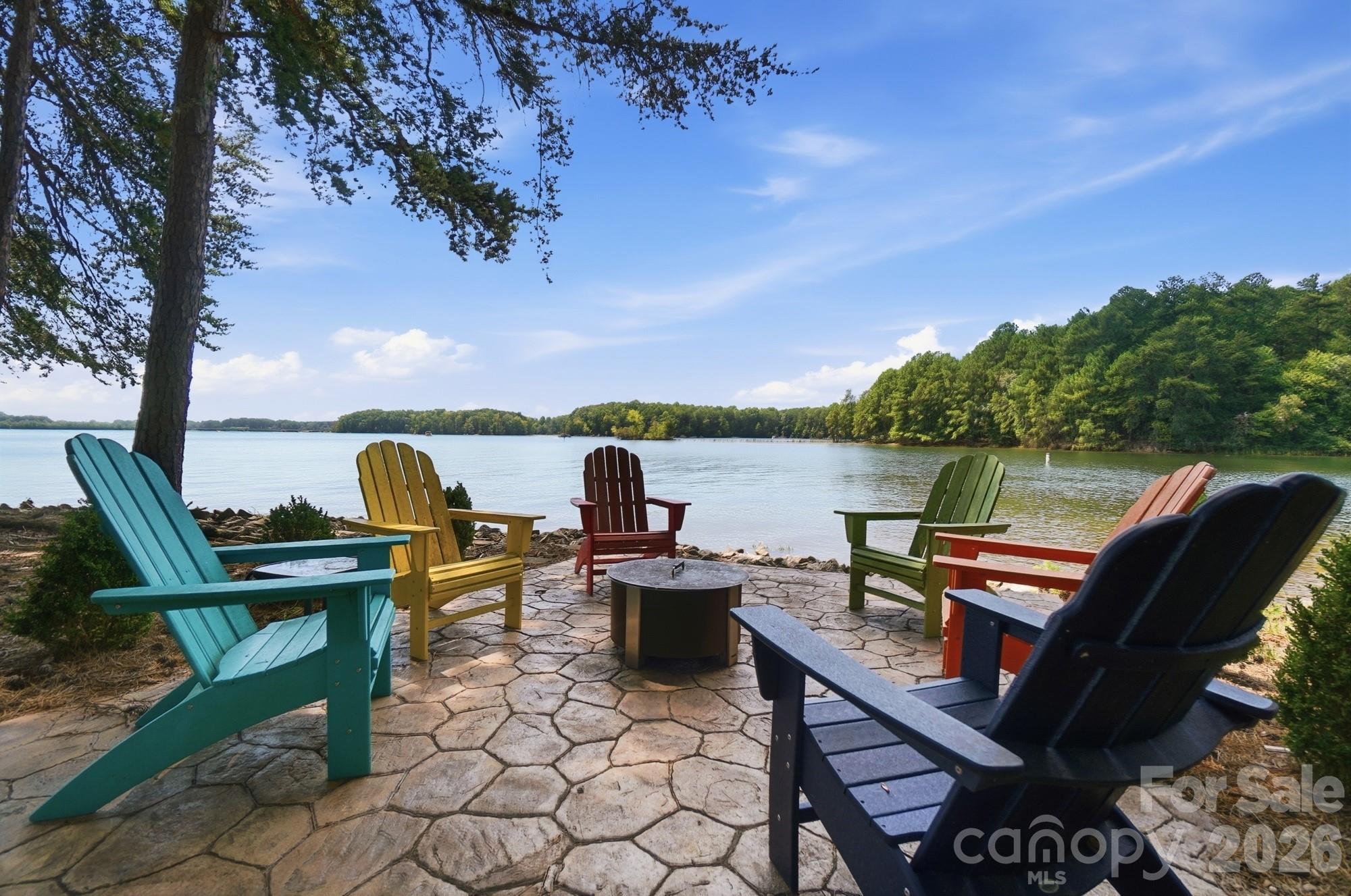 9265 Belle Pines Court Property Photo 5