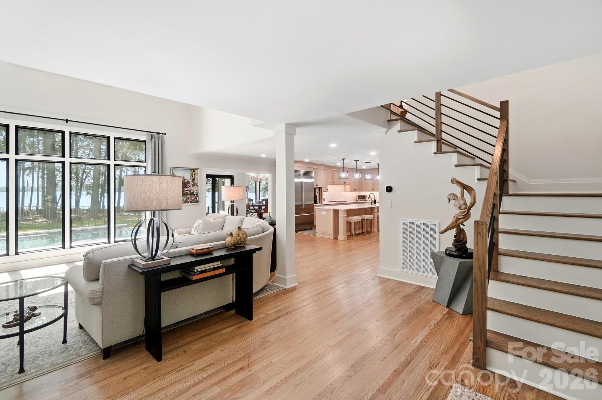 9265 Belle Pines Court Property Photo 11