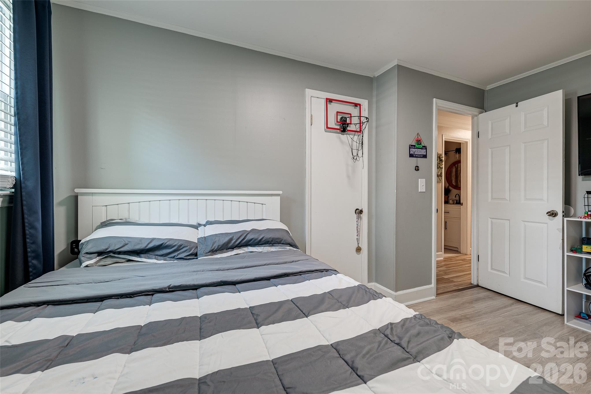 531 Stilwell Oaks Circle Property Photo 12