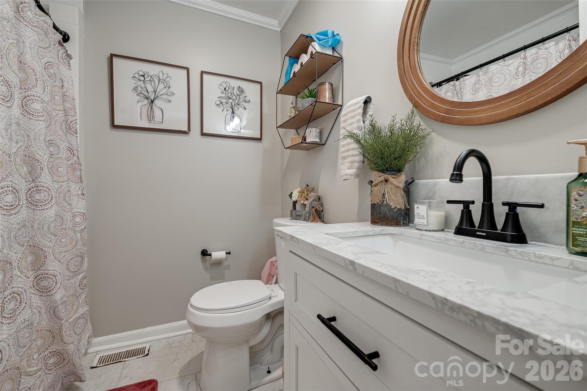 531 Stilwell Oaks Circle Property Photo 14