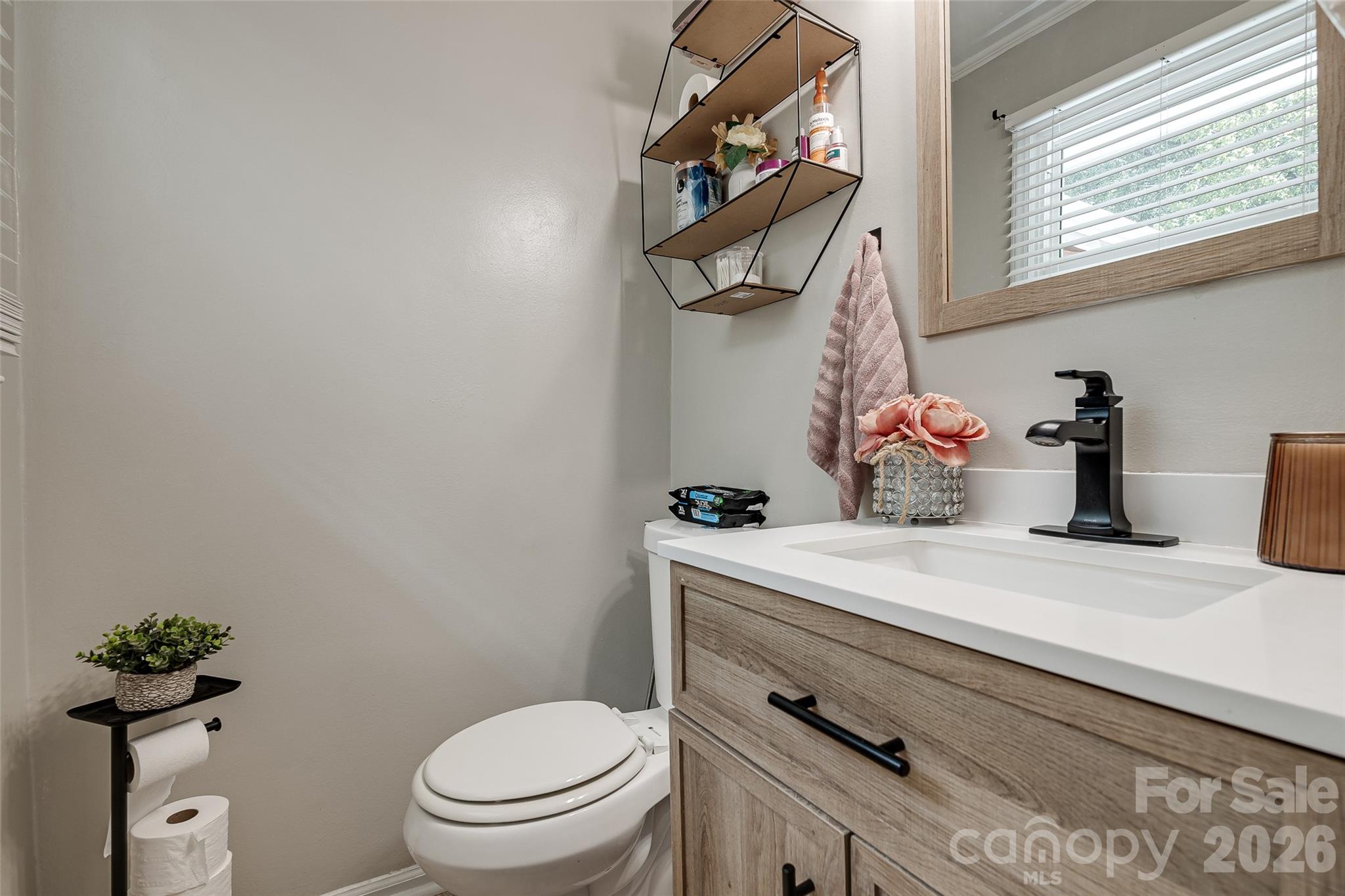 531 Stilwell Oaks Circle Property Photo 22