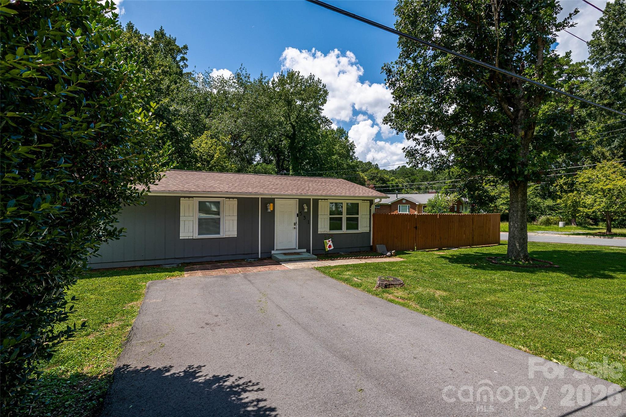 531 Stilwell Oaks Circle Property Photo 39
