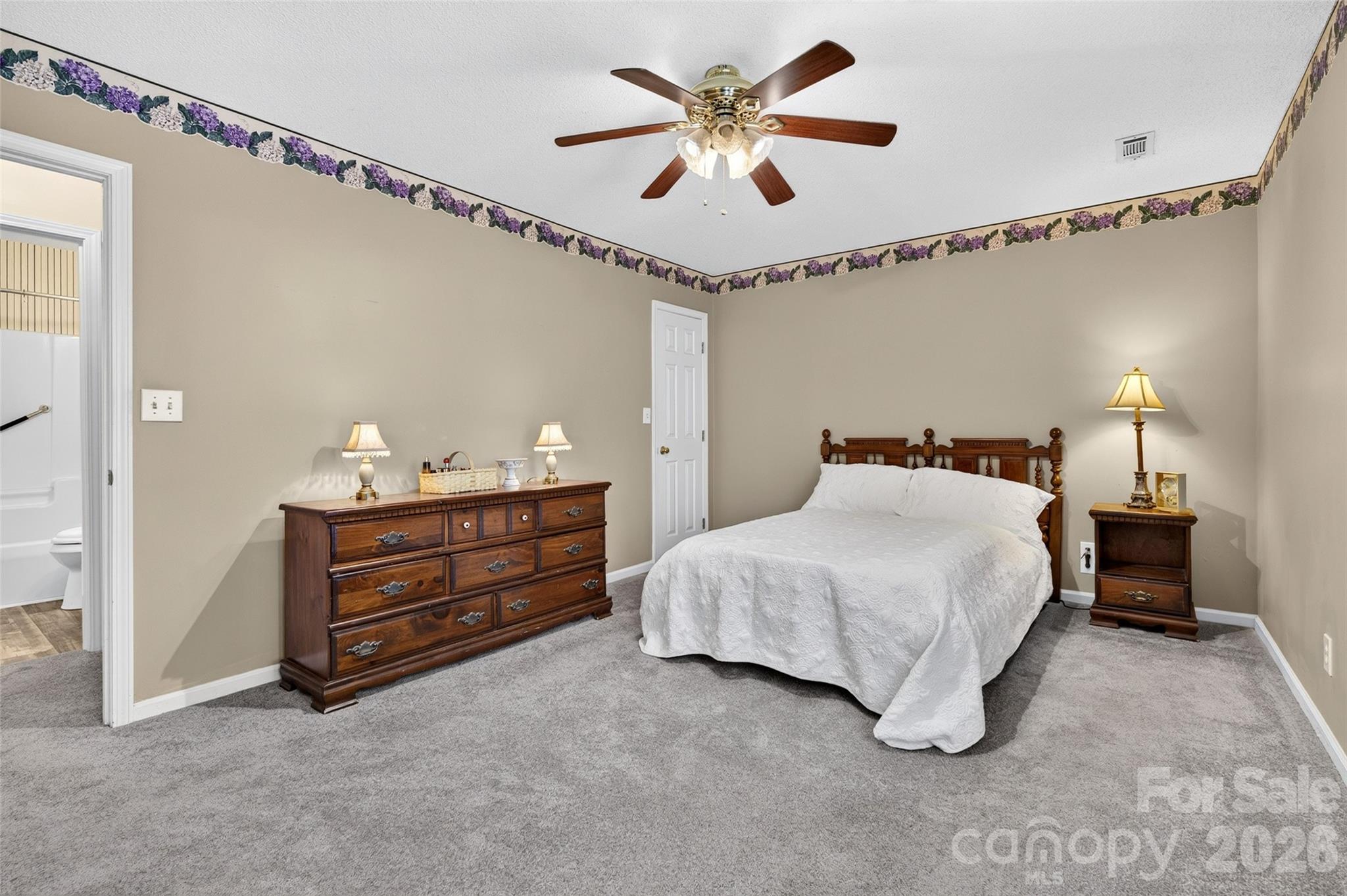 1820 Hampshire Drive Property Photo 17