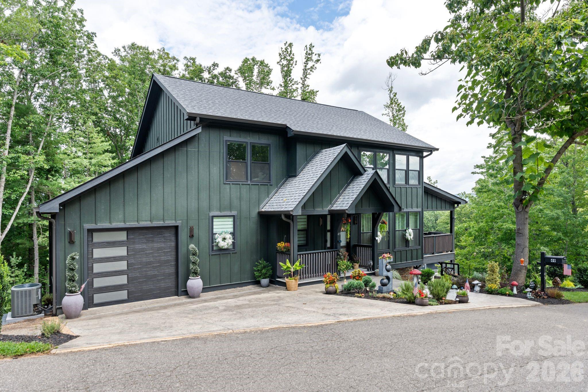 49 Timber Moss Drive Property Photo 2