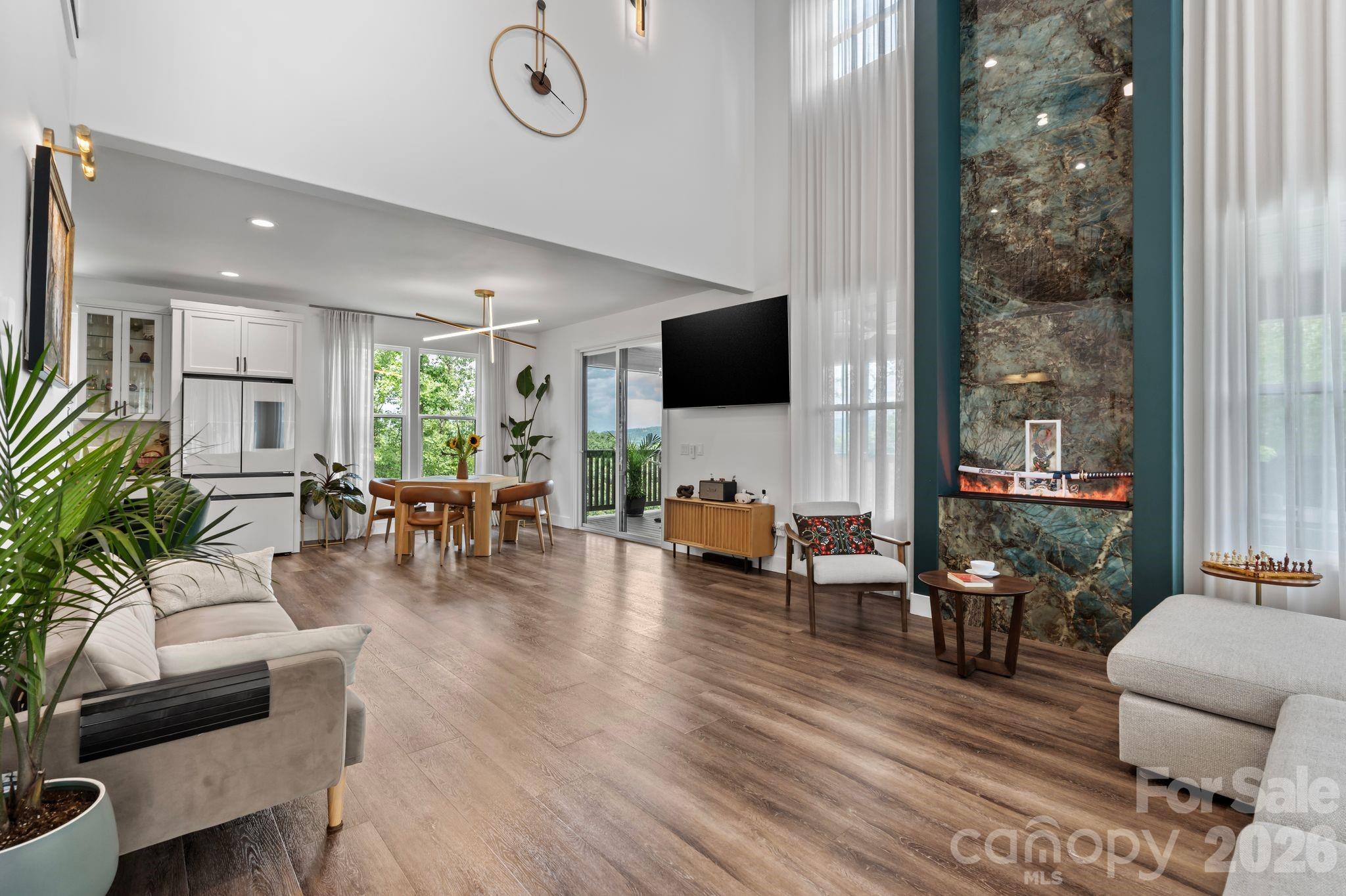 49 Timber Moss Drive Property Photo 13
