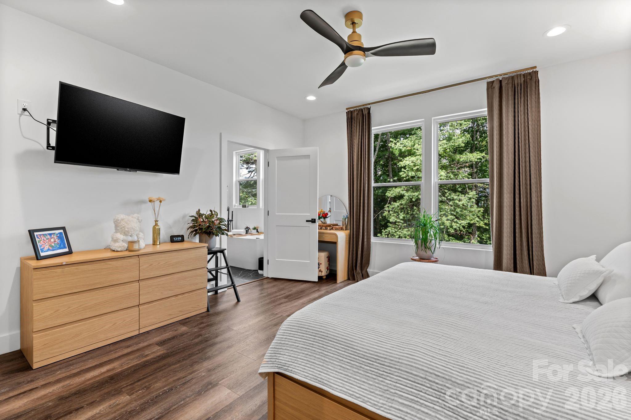49 Timber Moss Drive Property Photo 16