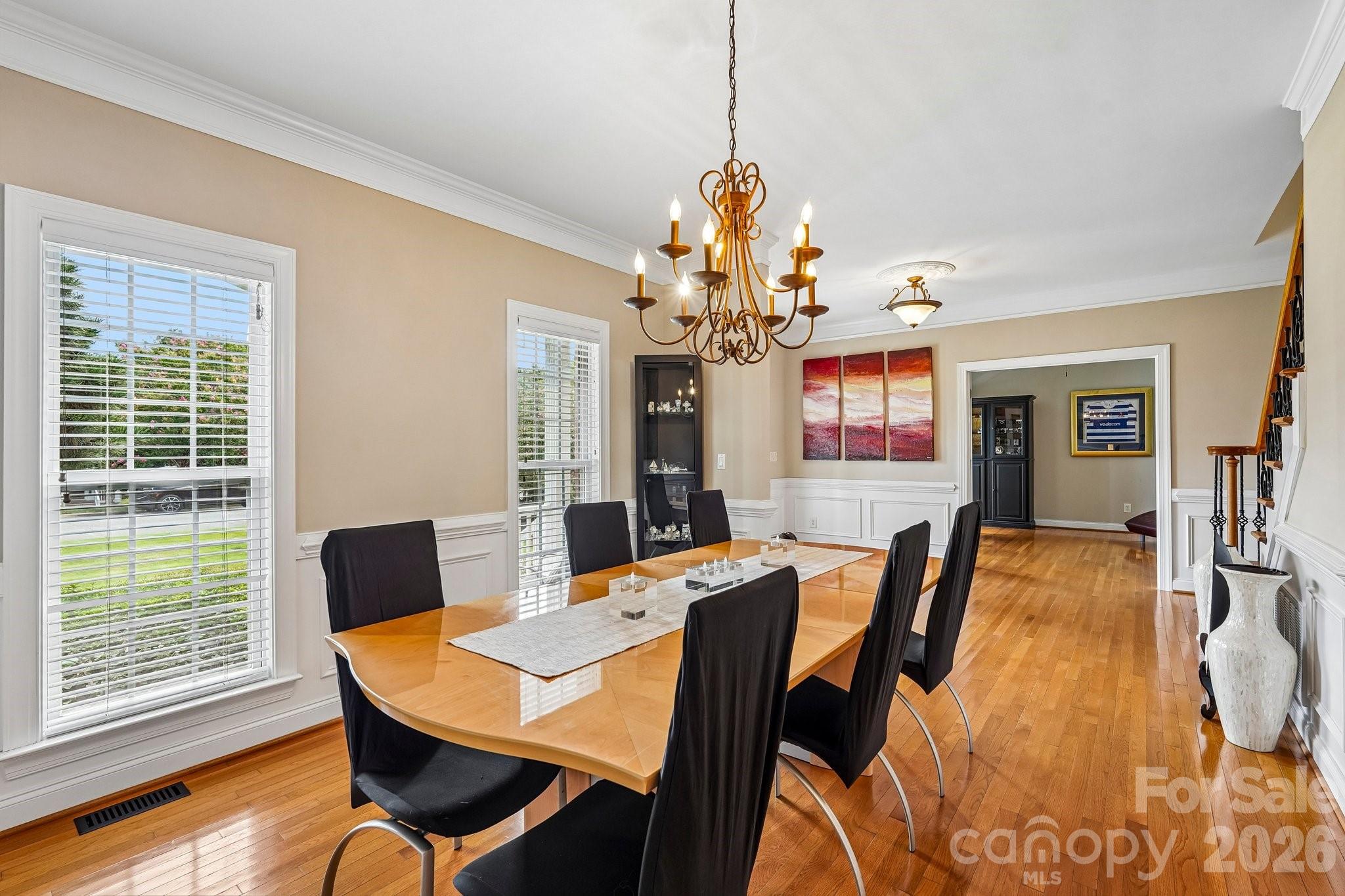 10823 Persimmon Creek Drive Property Photo 8