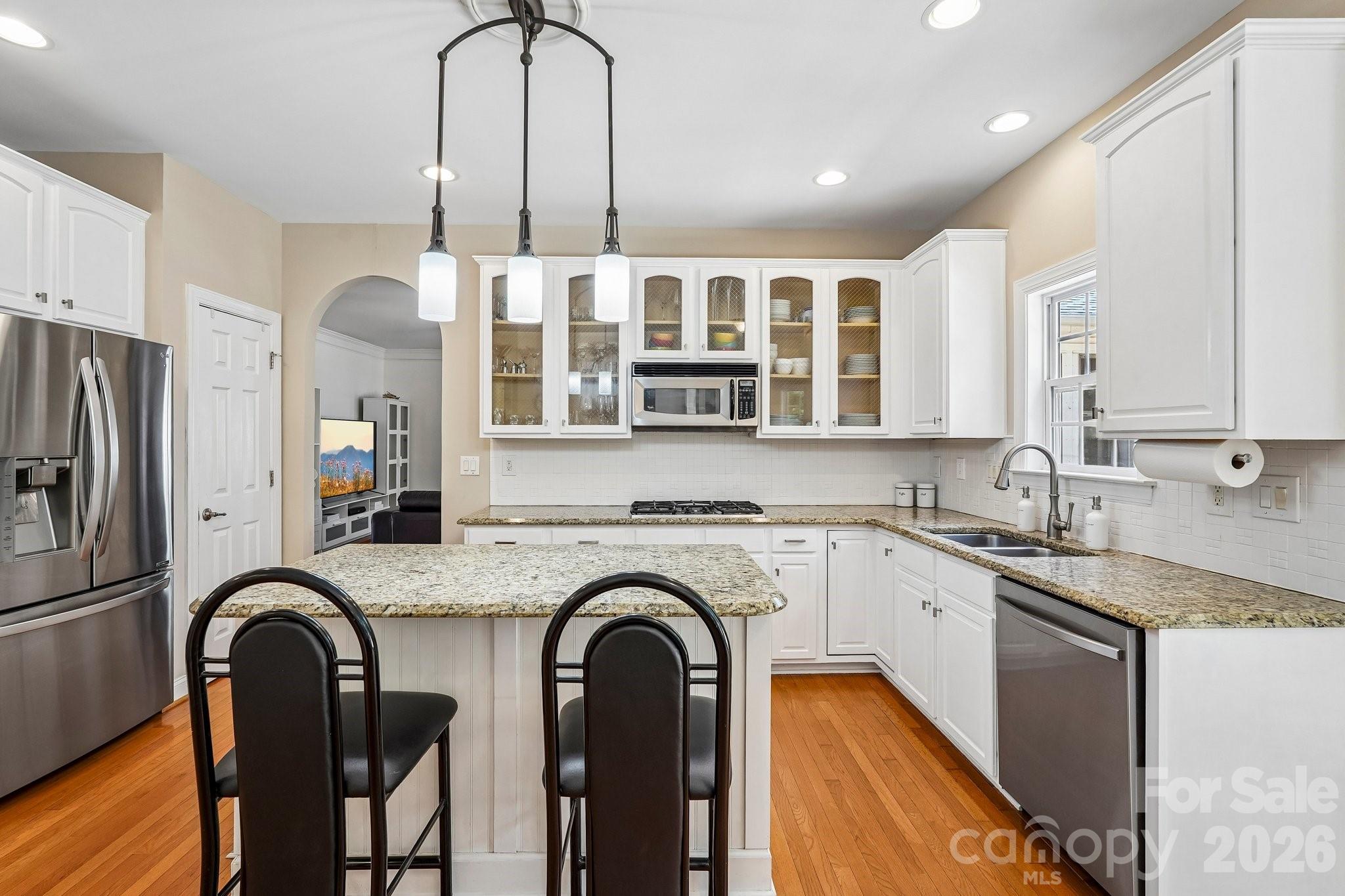 10823 Persimmon Creek Drive Property Photo 15