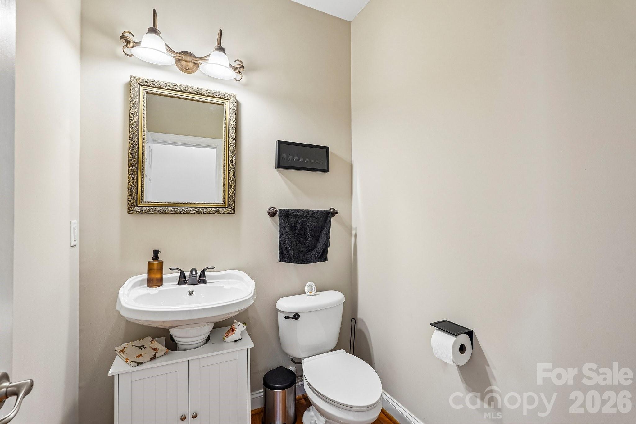 10823 Persimmon Creek Drive Property Photo 18