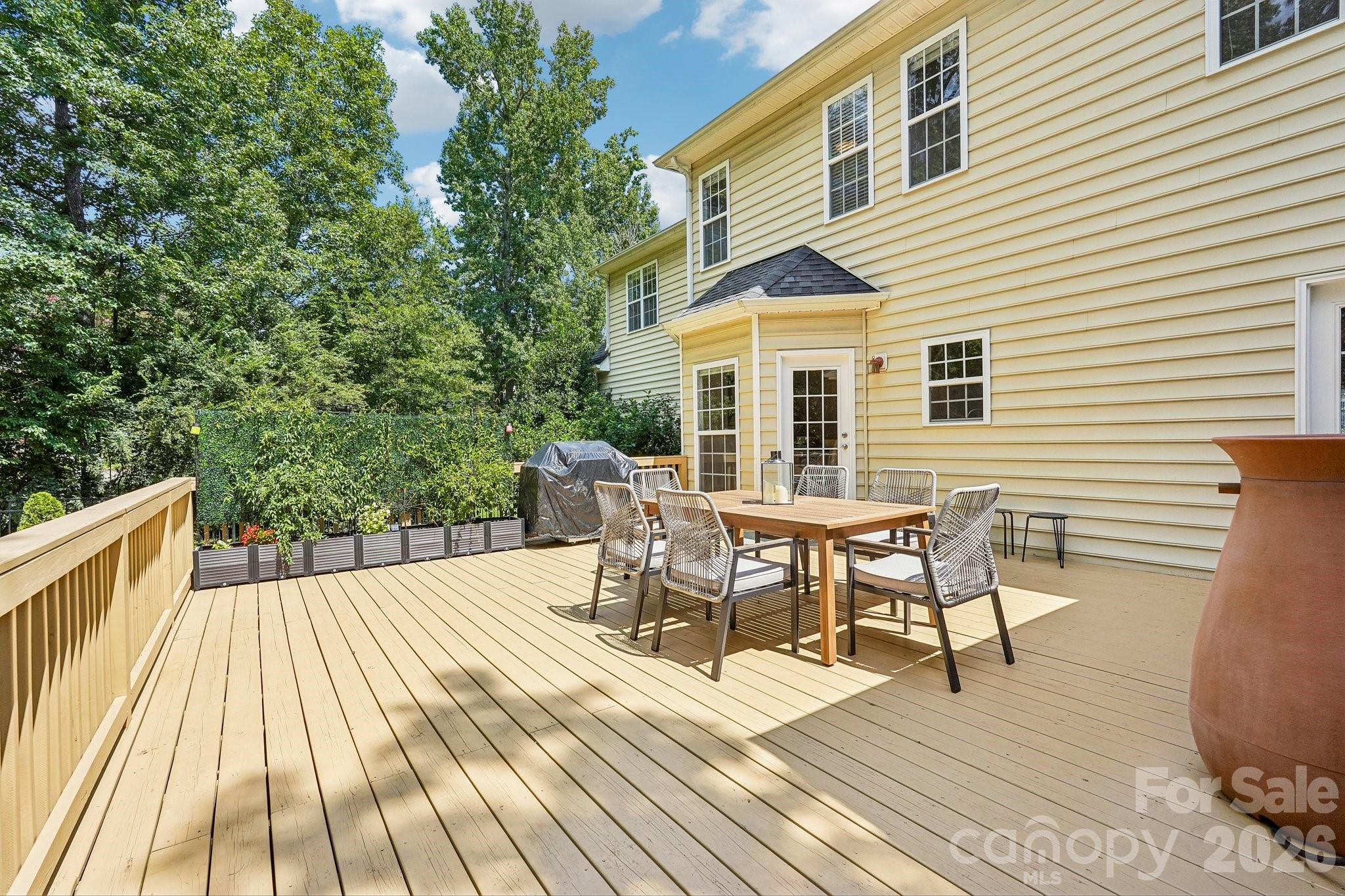 10823 Persimmon Creek Drive Property Photo 37