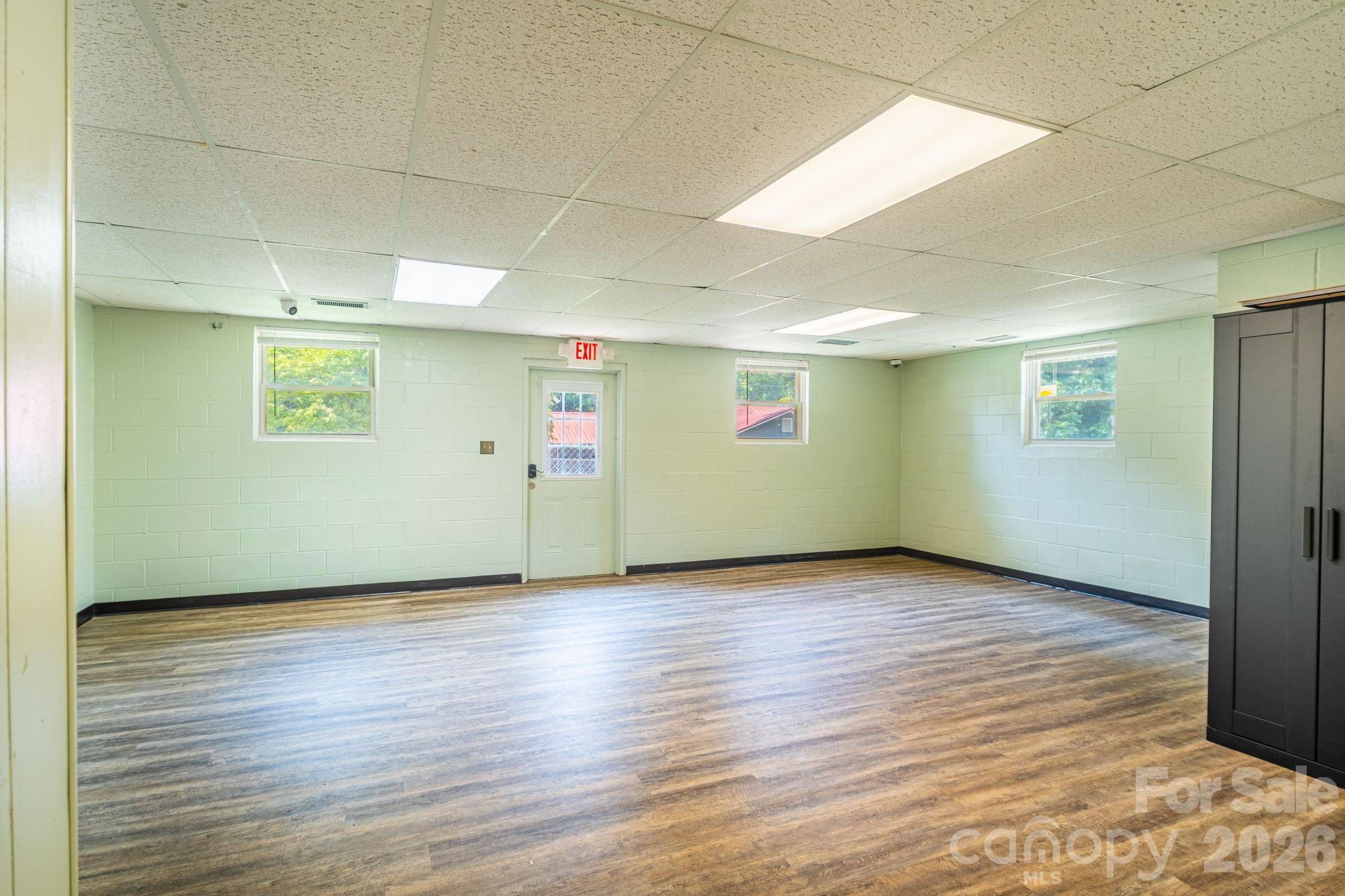 236 Textile Avenue Property Photo 20