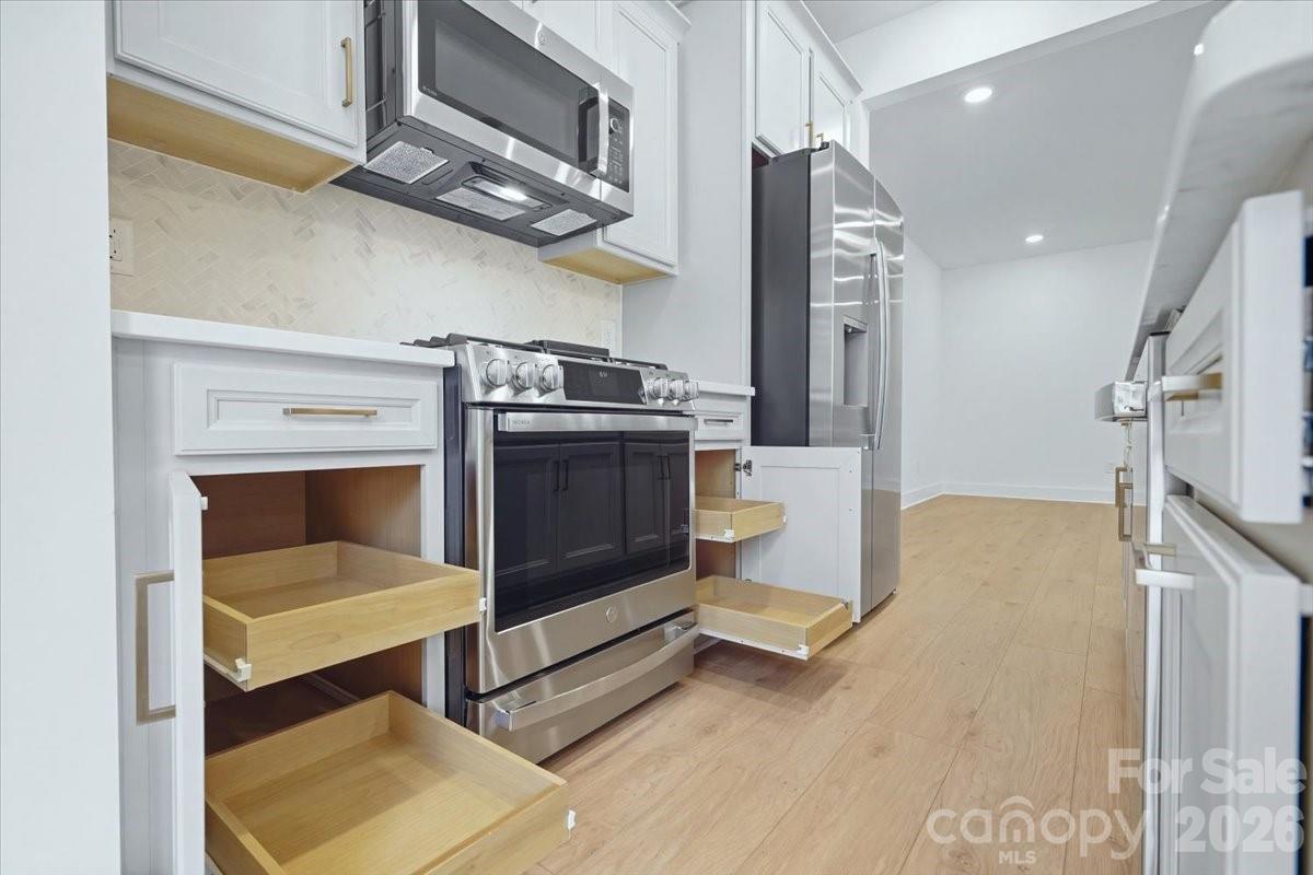 29 Oleetah Falls Way Property Photo 7