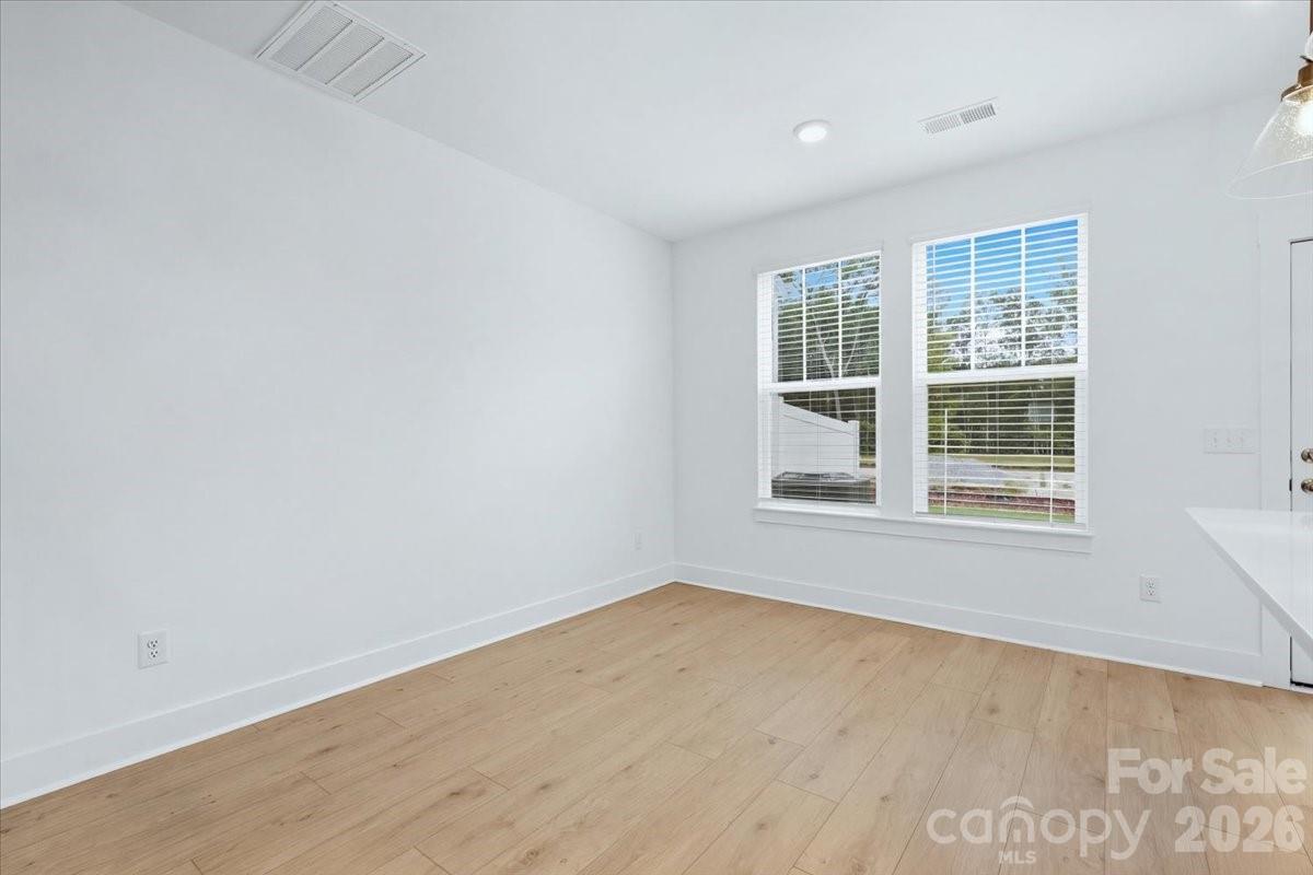 29 Oleetah Falls Way Property Photo 9