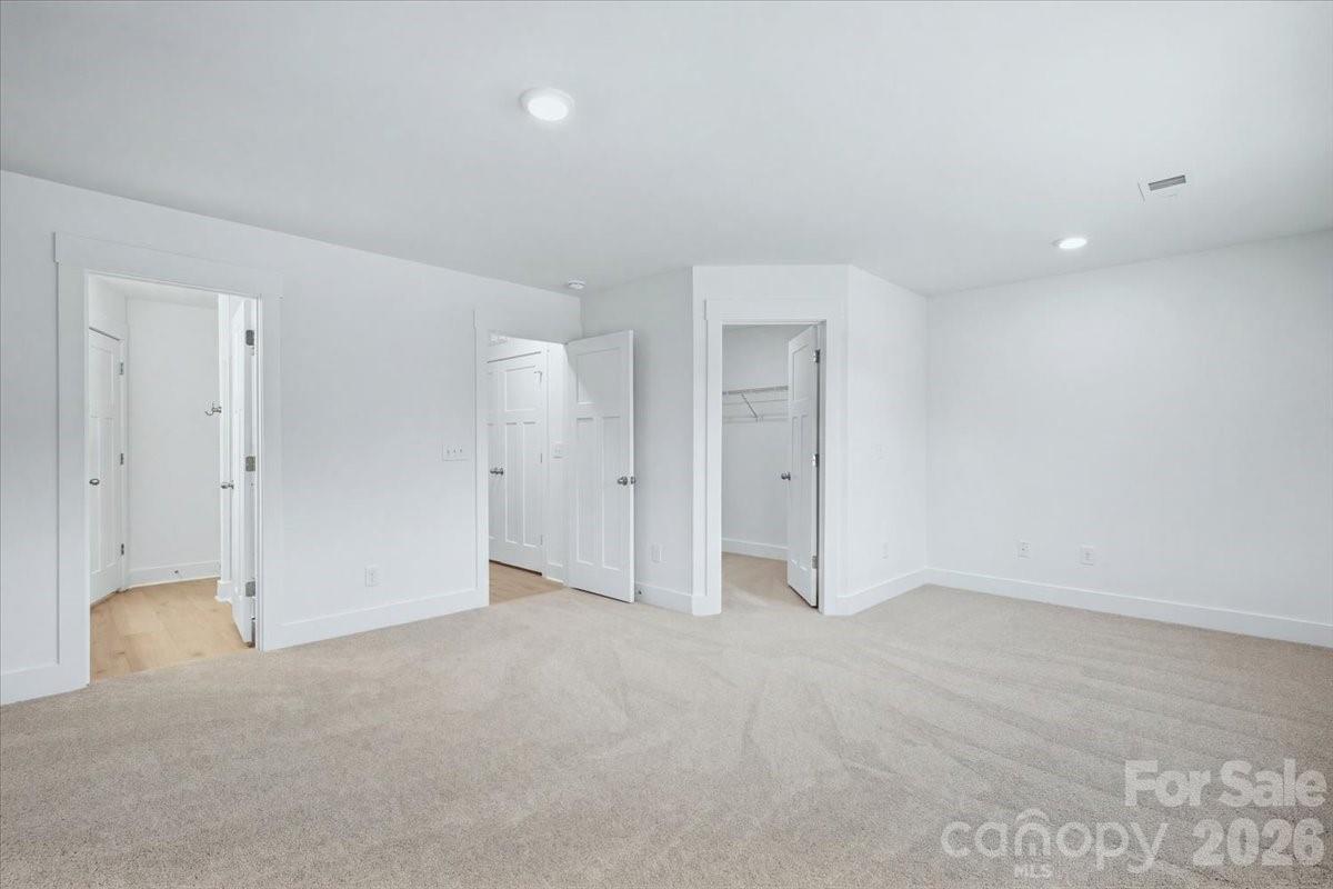 29 Oleetah Falls Way Property Photo 13