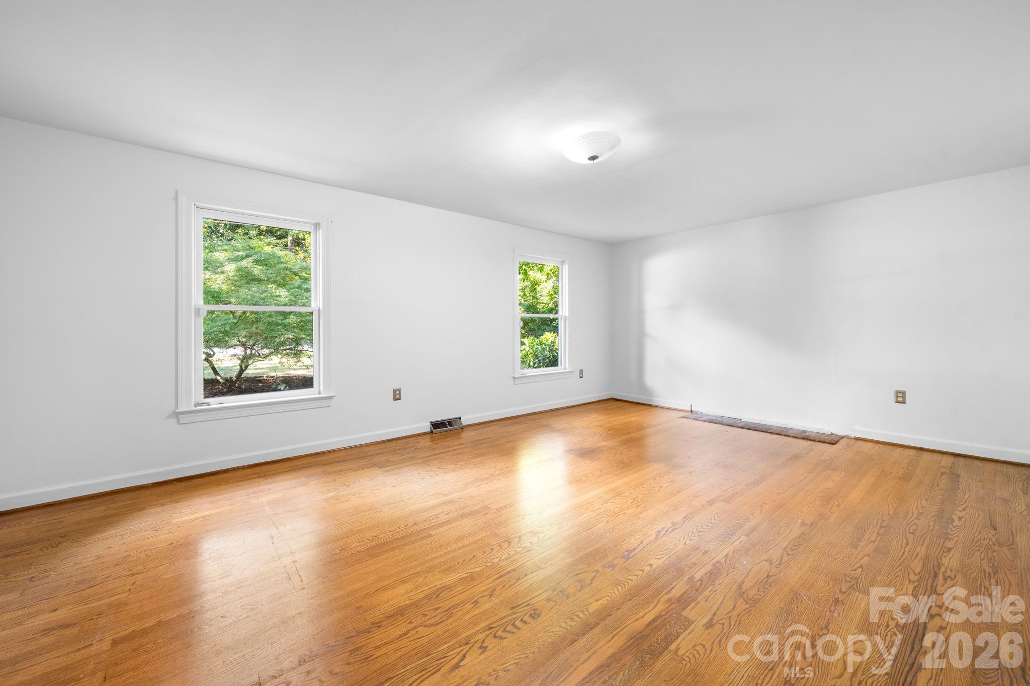 250 36th Avenue Property Photo 14