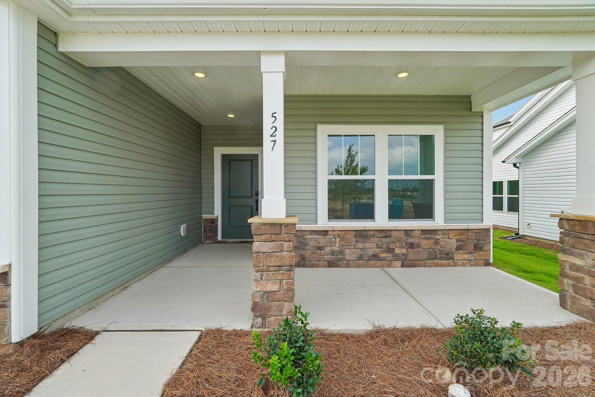 527 Gentle Bend Cove 269b Property Photo 4