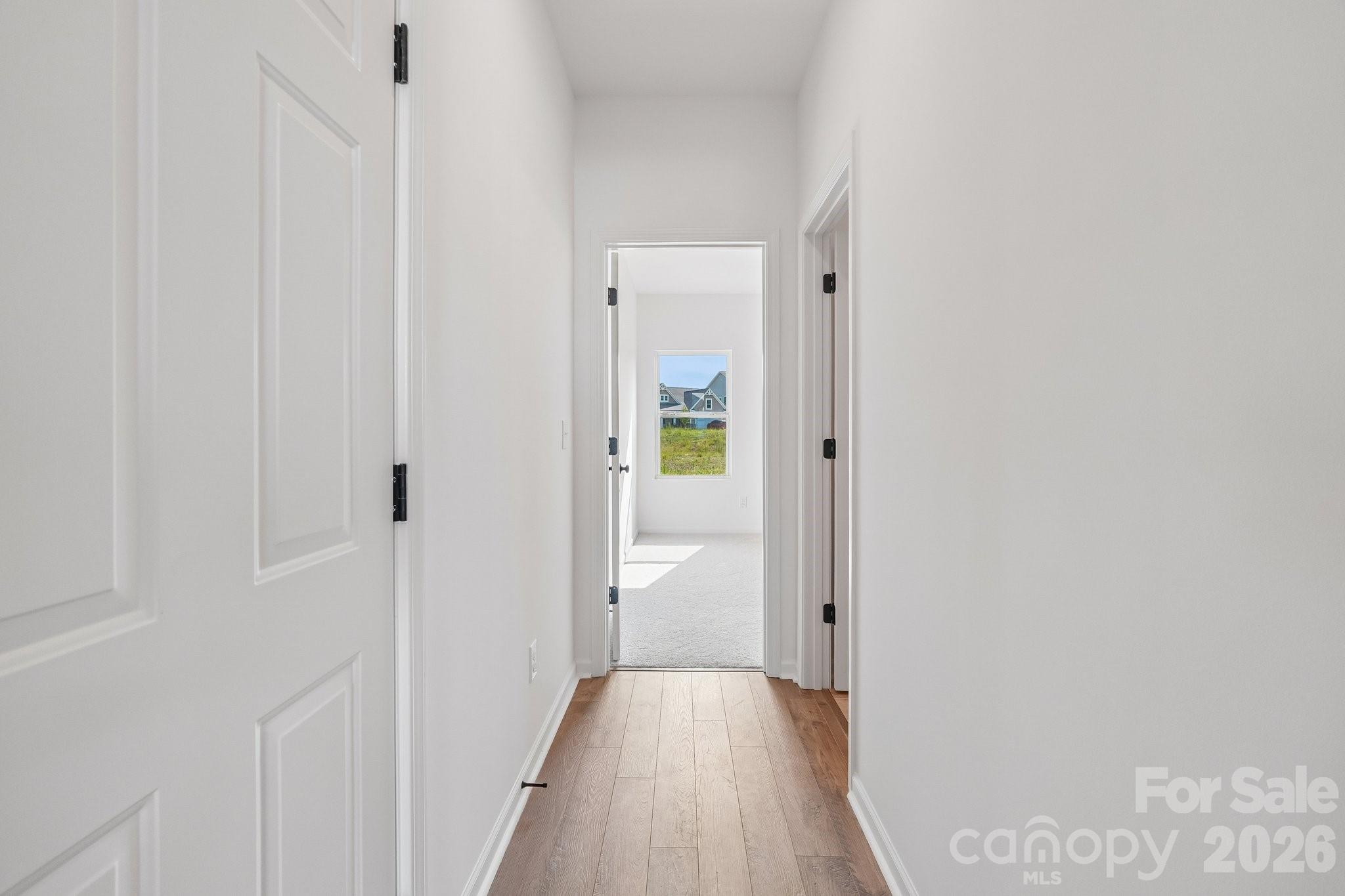 527 Gentle Bend Cove 269b Property Photo 18