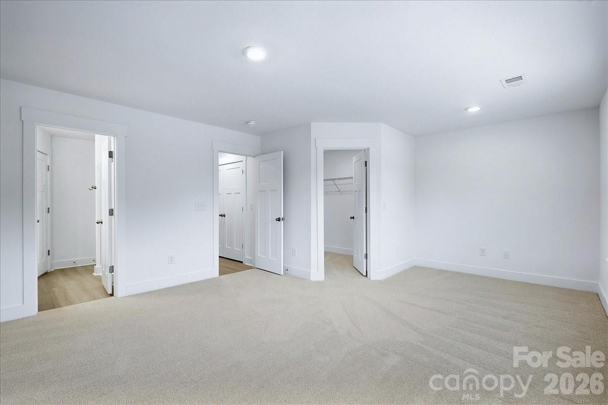 27 Oleetah Falls Way Property Photo 13