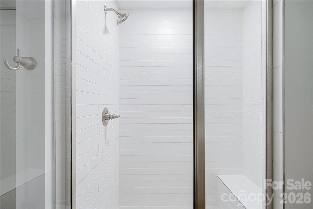 27 Oleetah Falls Way Property Photo 17
