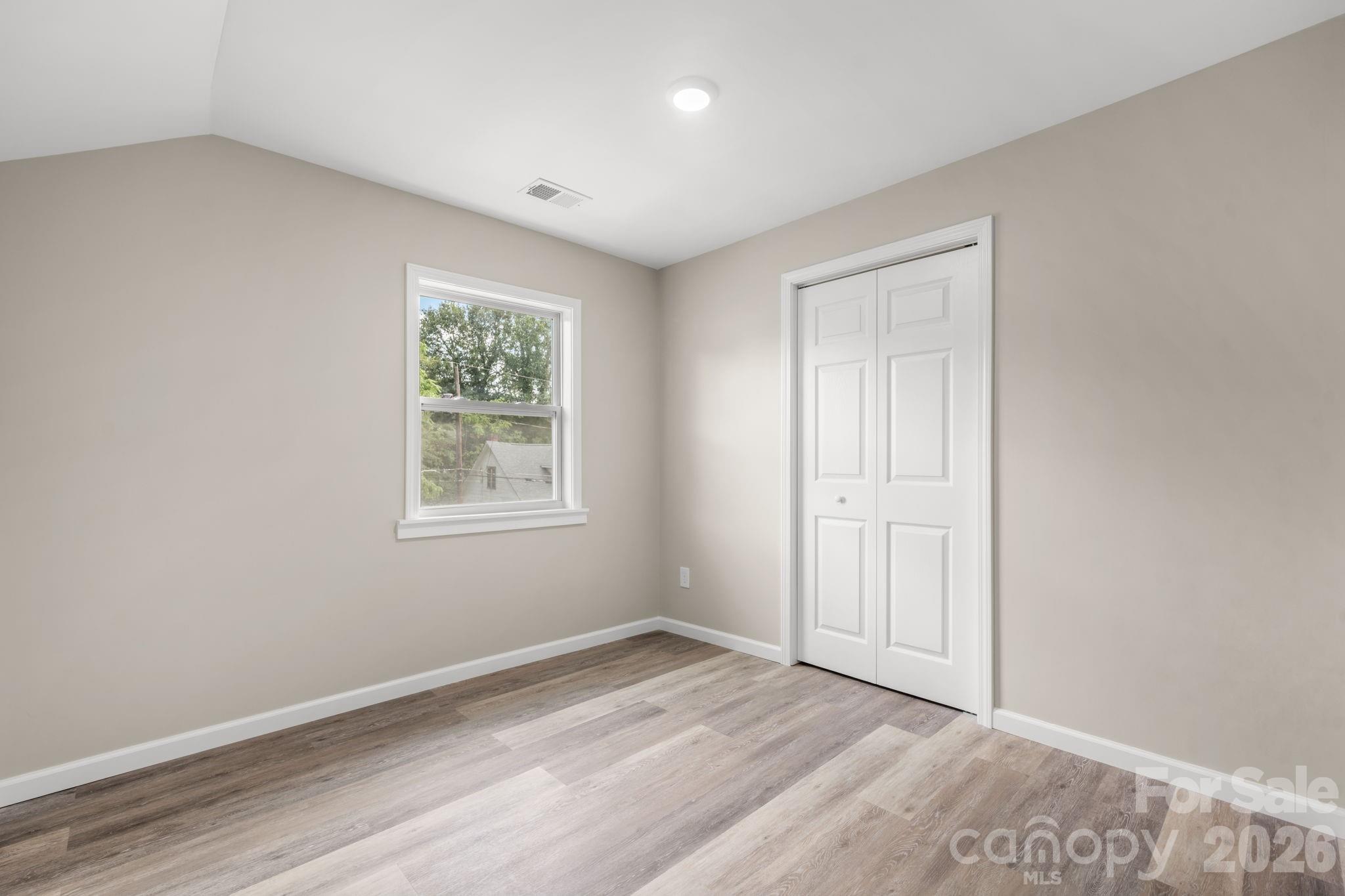 242 8th Avenue Drive Property Photo 15