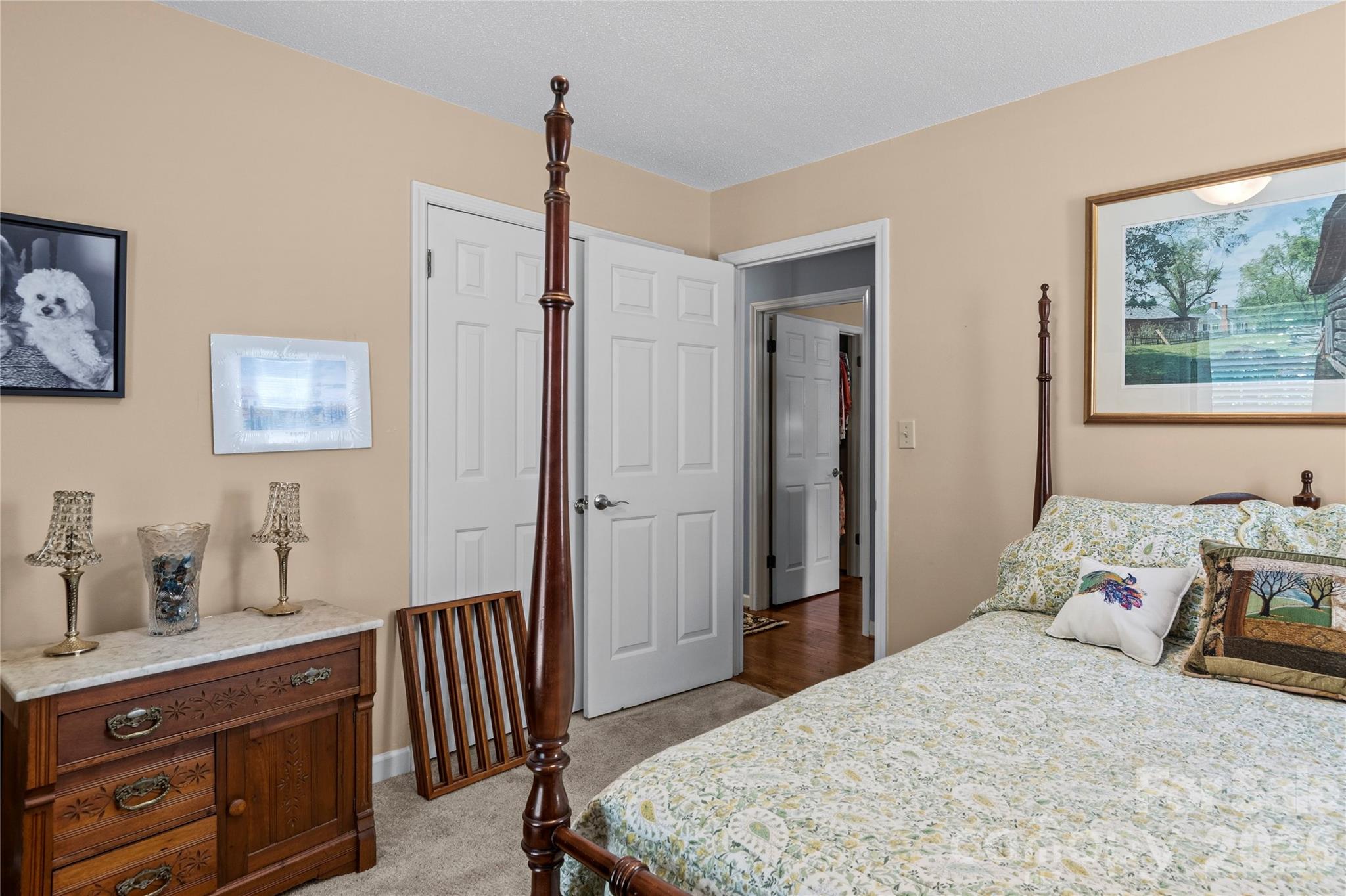145 Stanwell Court Property Photo 24