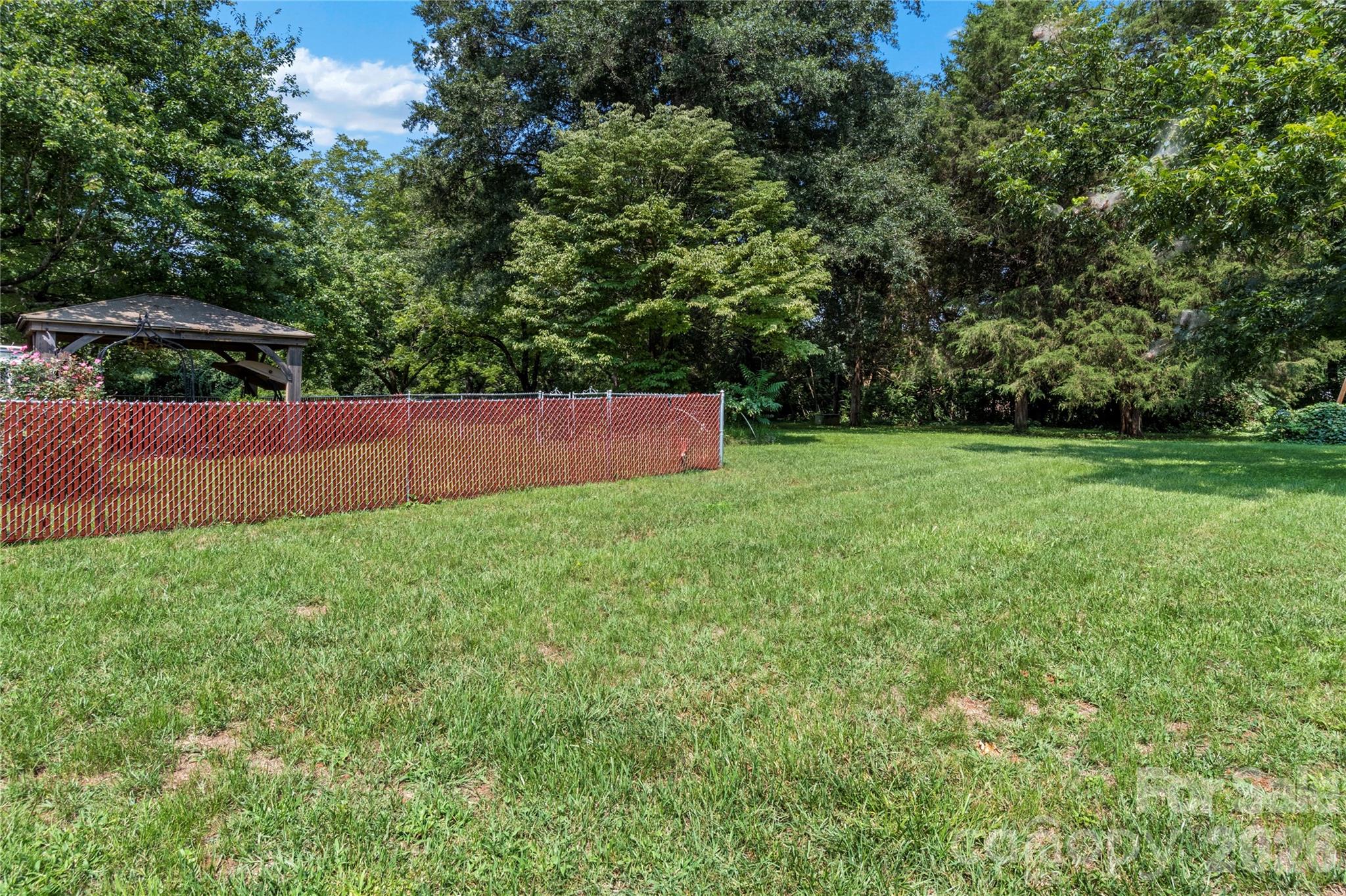 145 Stanwell Court Property Photo 39