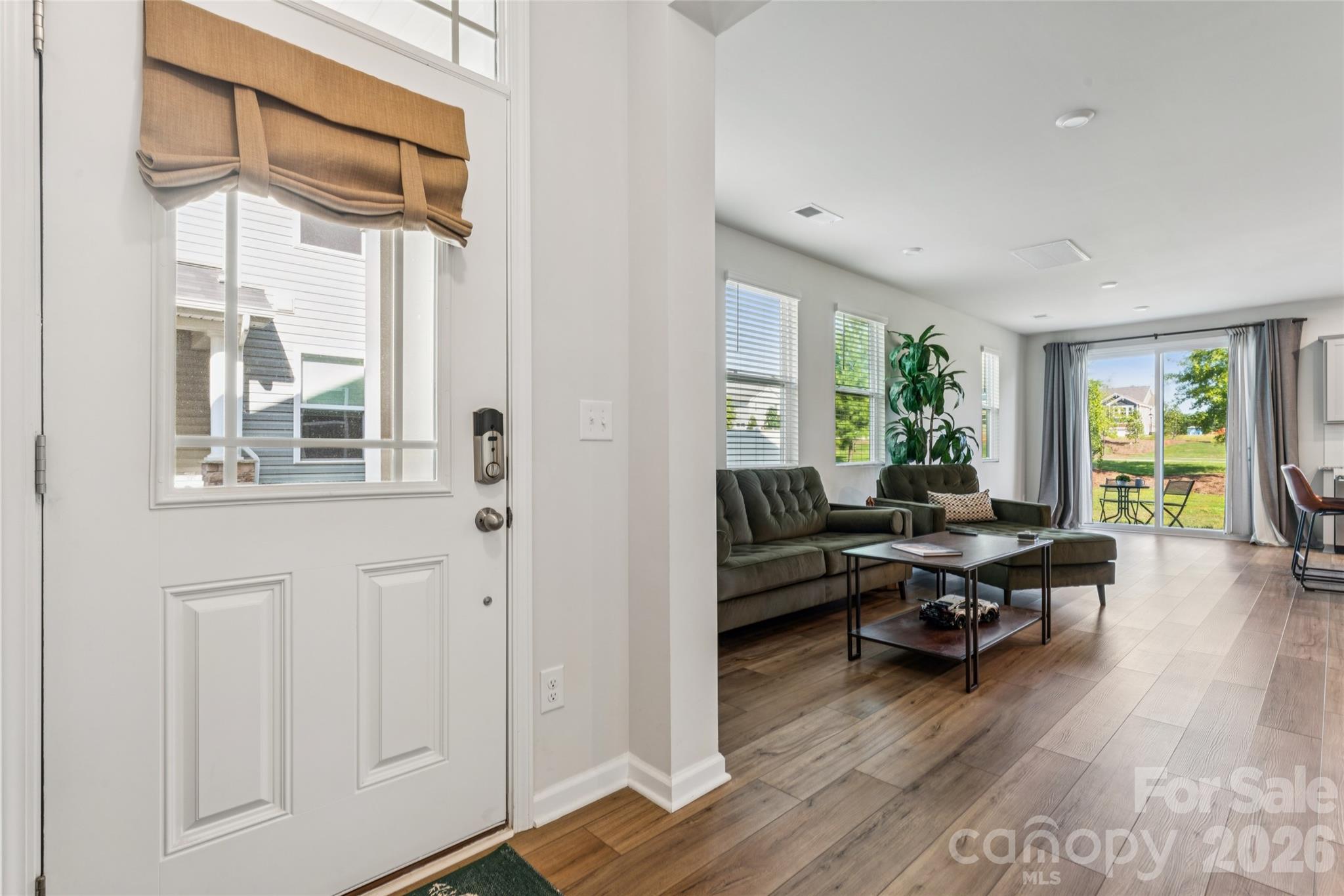 5119 Carrick Street Property Photo 12