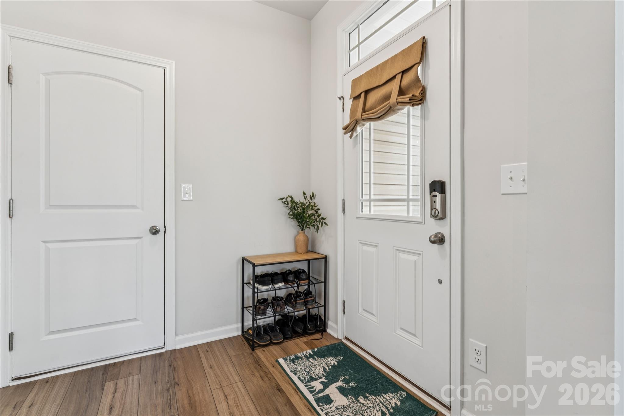 5119 Carrick Street Property Photo 14